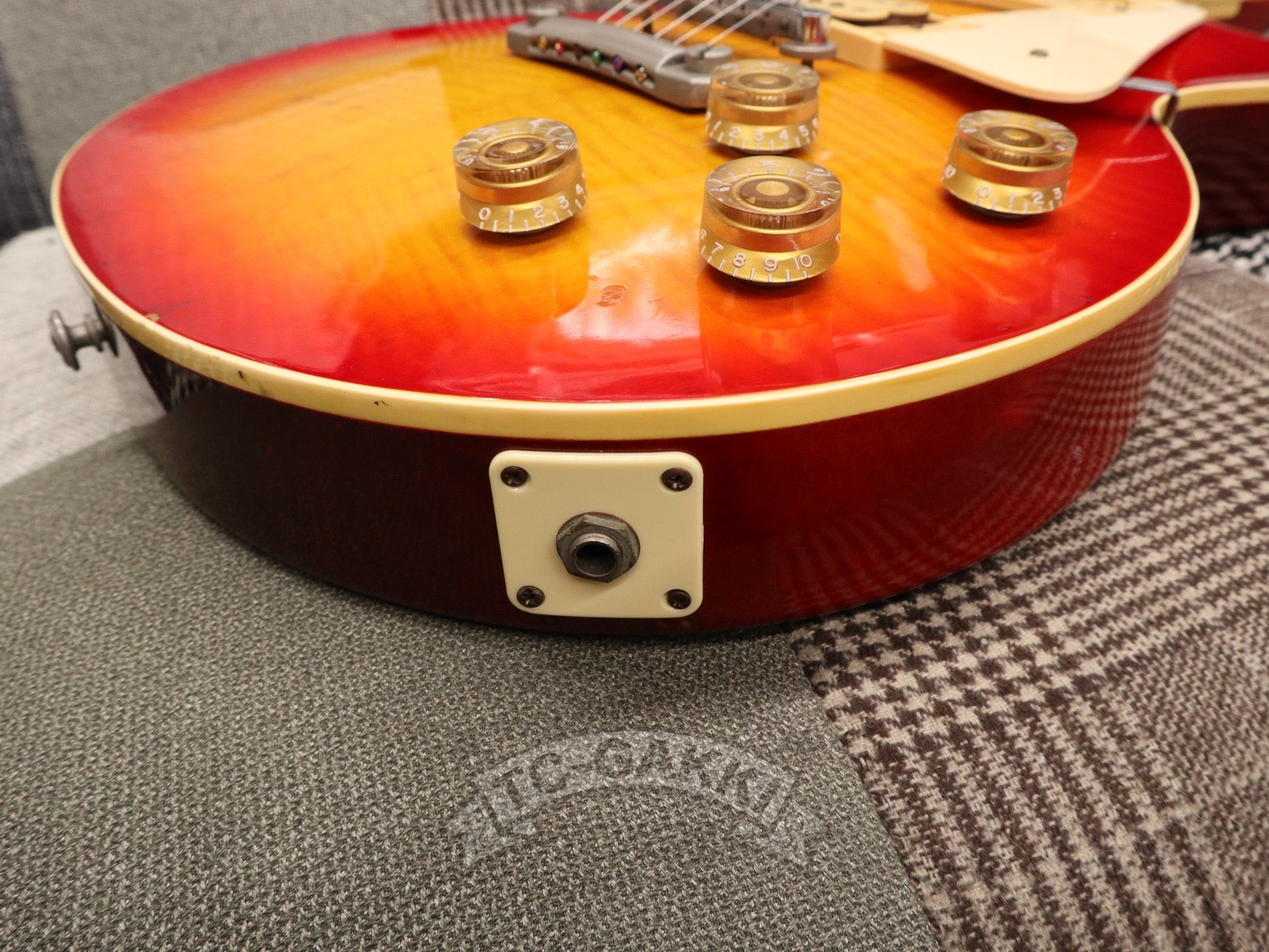 1981 Tokai LS120 Love Rock
