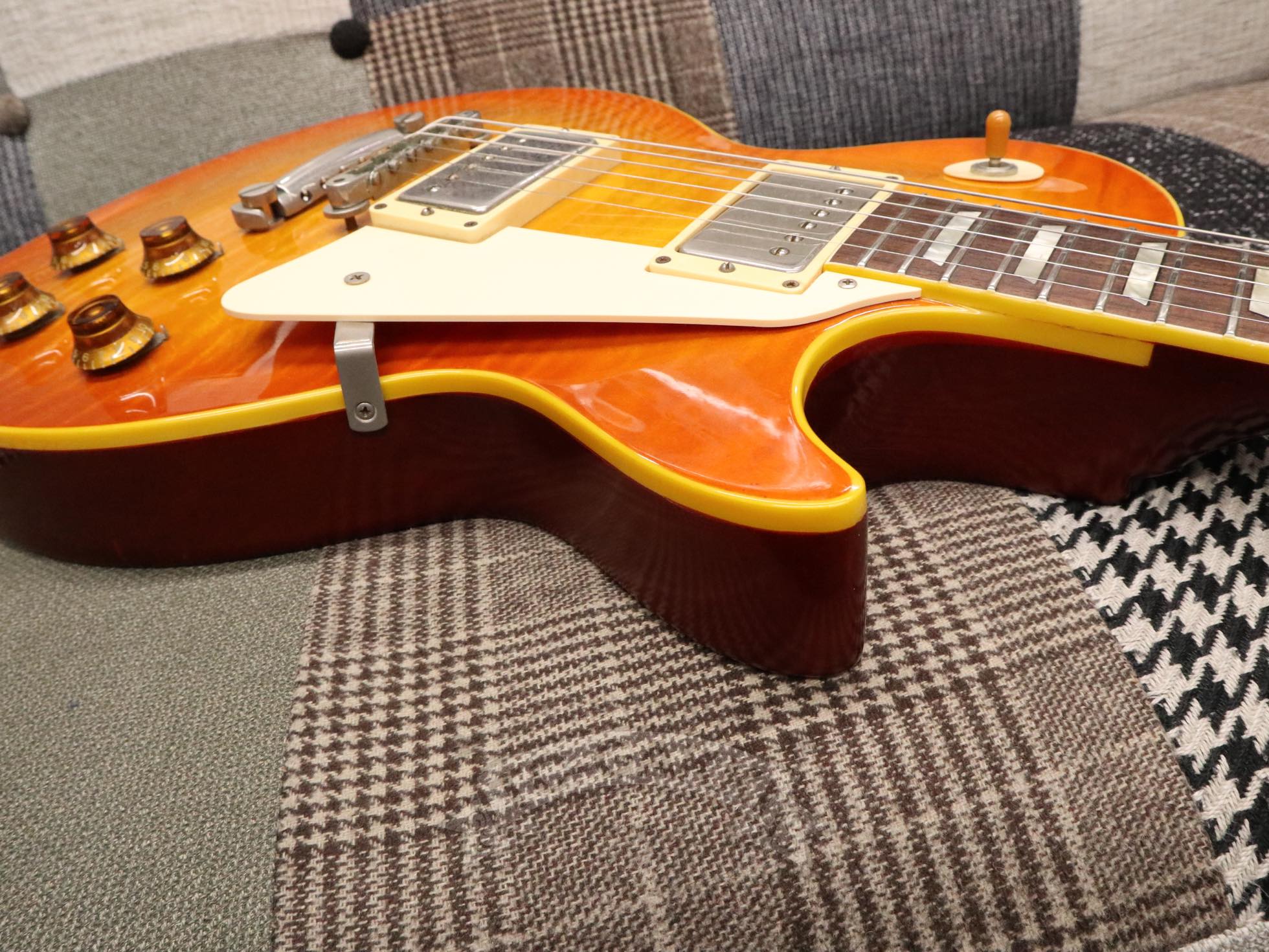 1982 EG58 - 120 Mint Collection - TC楽器 - TCGAKKI