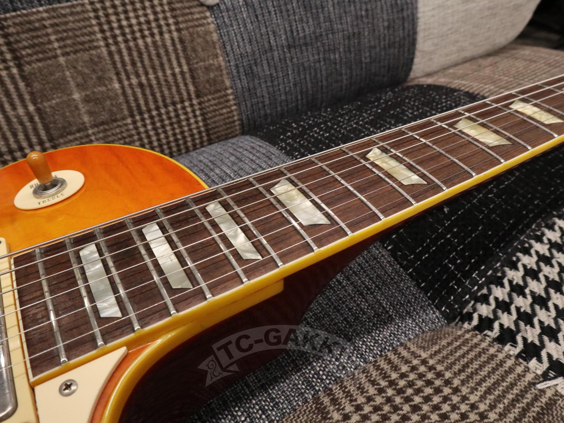 1982 EG58 - 120 Mint Collection - TC楽器 - TCGAKKI