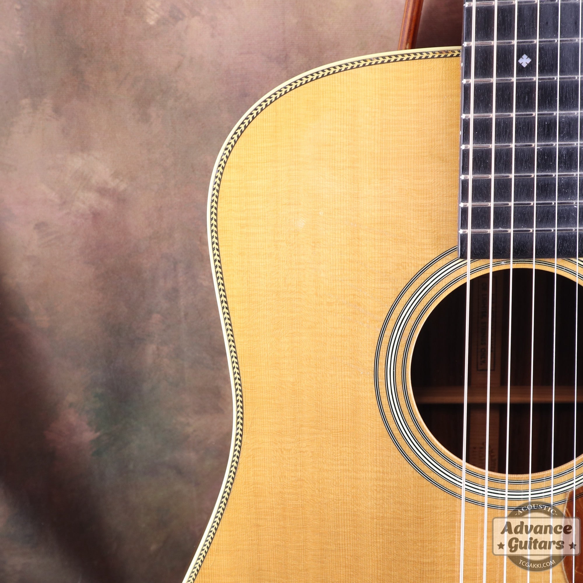 1982年製 HD-28 Custom Pre War Reissue