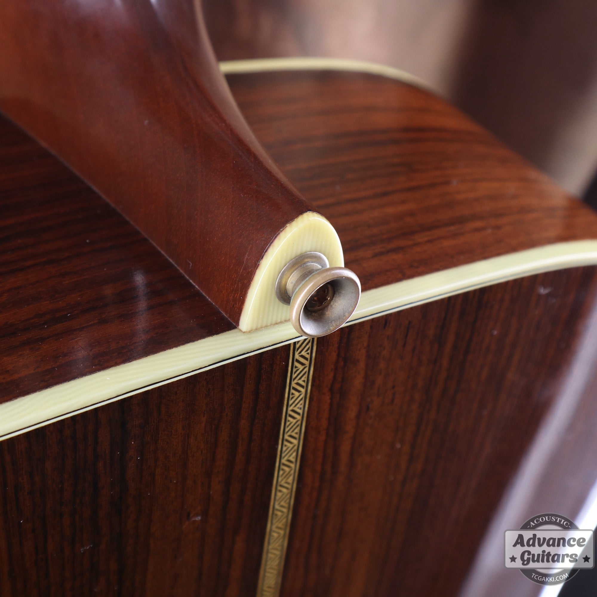 1982年製 HD - 28 Custom Pre War Reissue - TC楽器 - TCGAKKI