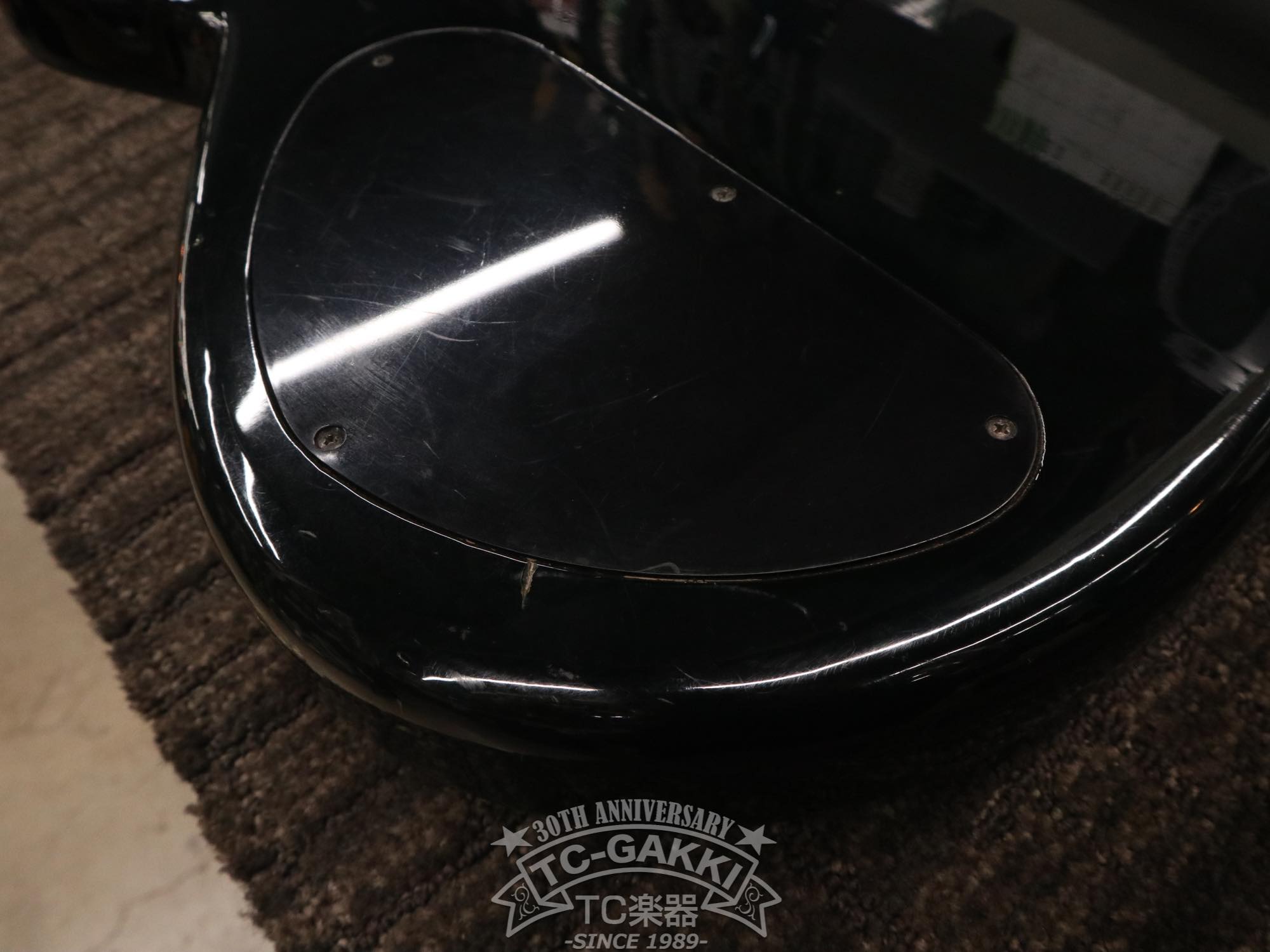 1982 SB - Black'n'Gold II - TC楽器 - TCGAKKI