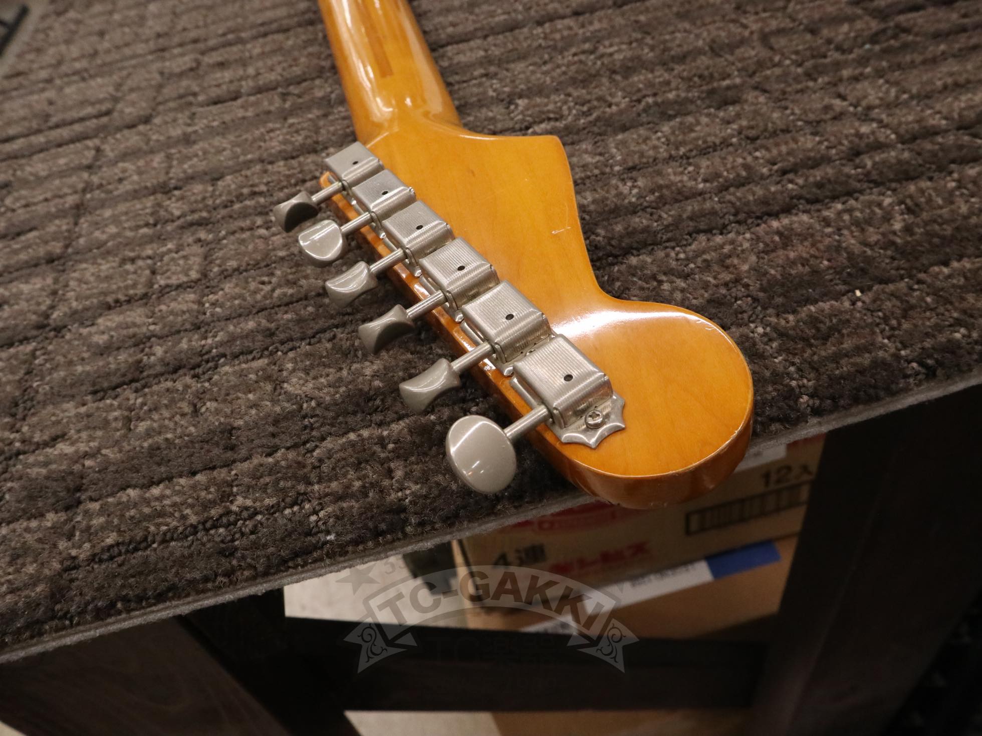 1982 ST57 - 115 JV Serial - TC楽器 - TCGAKKI