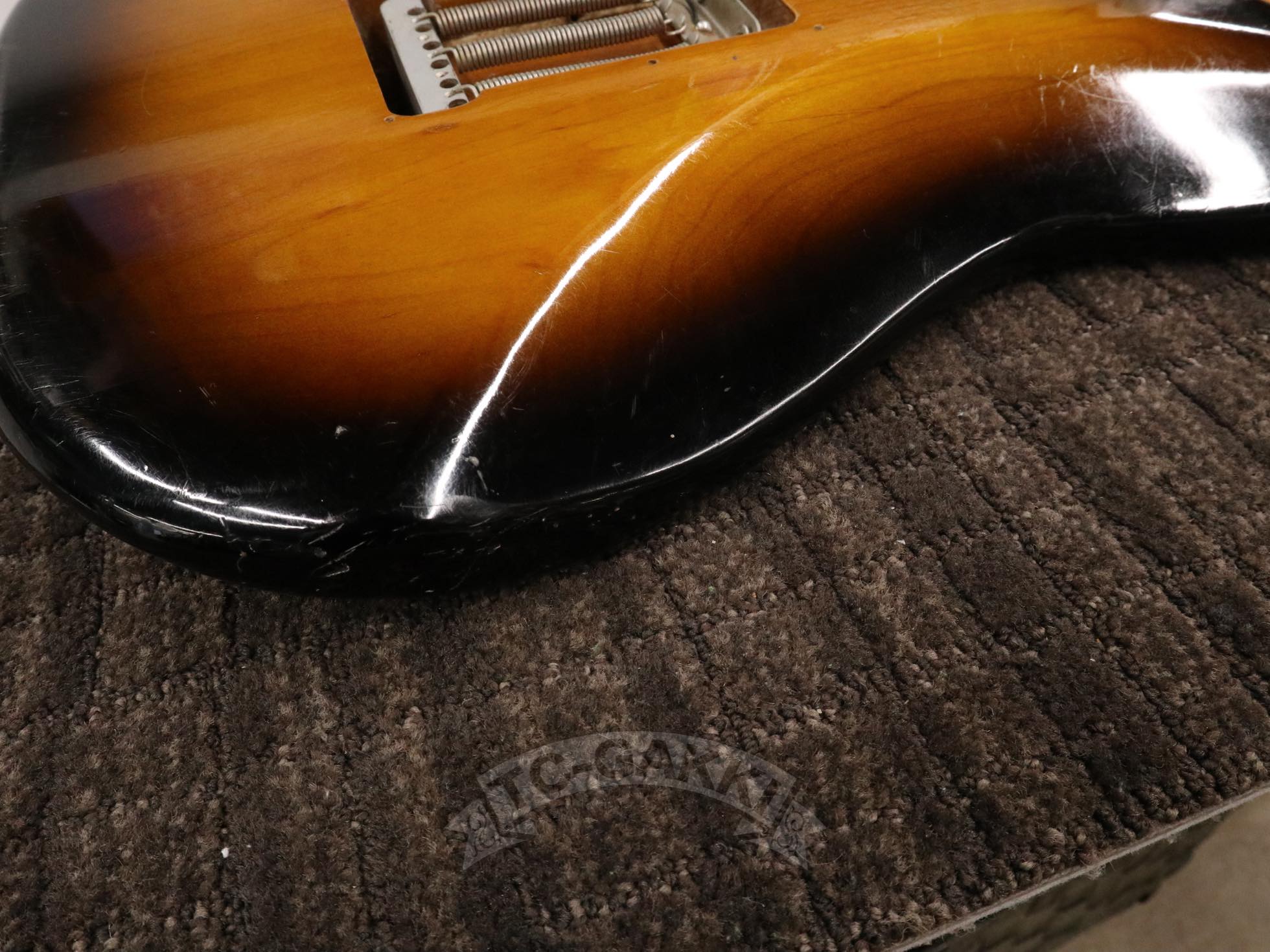 1982 ST57 - 115 JV Serial - TC楽器 - TCGAKKI