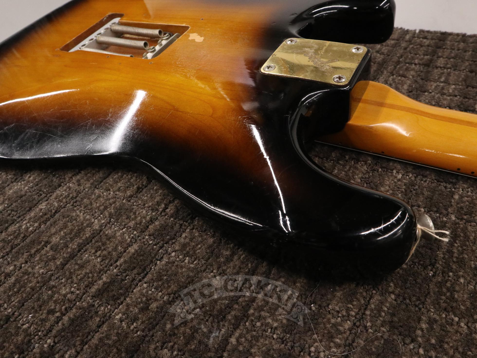 1982 ST57 - 115 JV Serial - TC楽器 - TCGAKKI