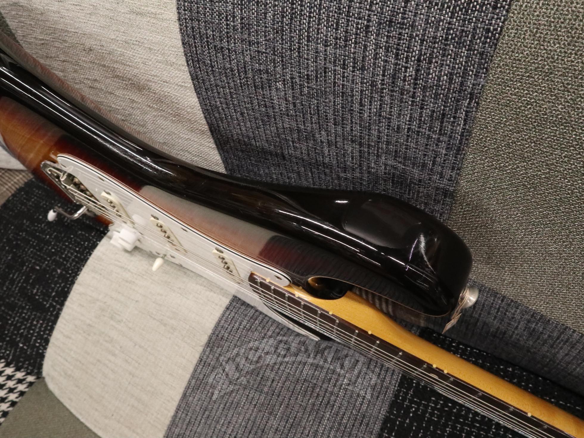 1982 ST62 - 85 JV Serial - TC楽器 - TCGAKKI