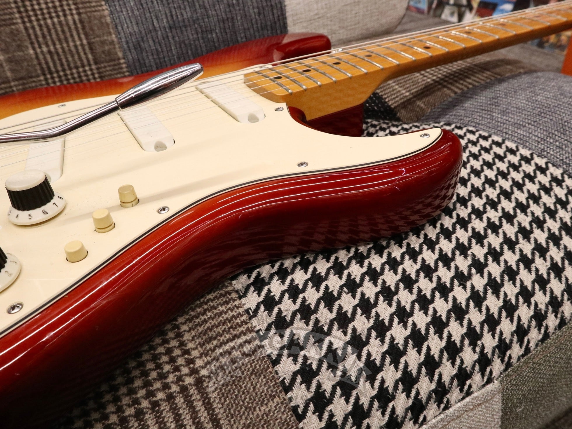 1983 Elite Stratocaster - TC楽器 - TCGAKKI