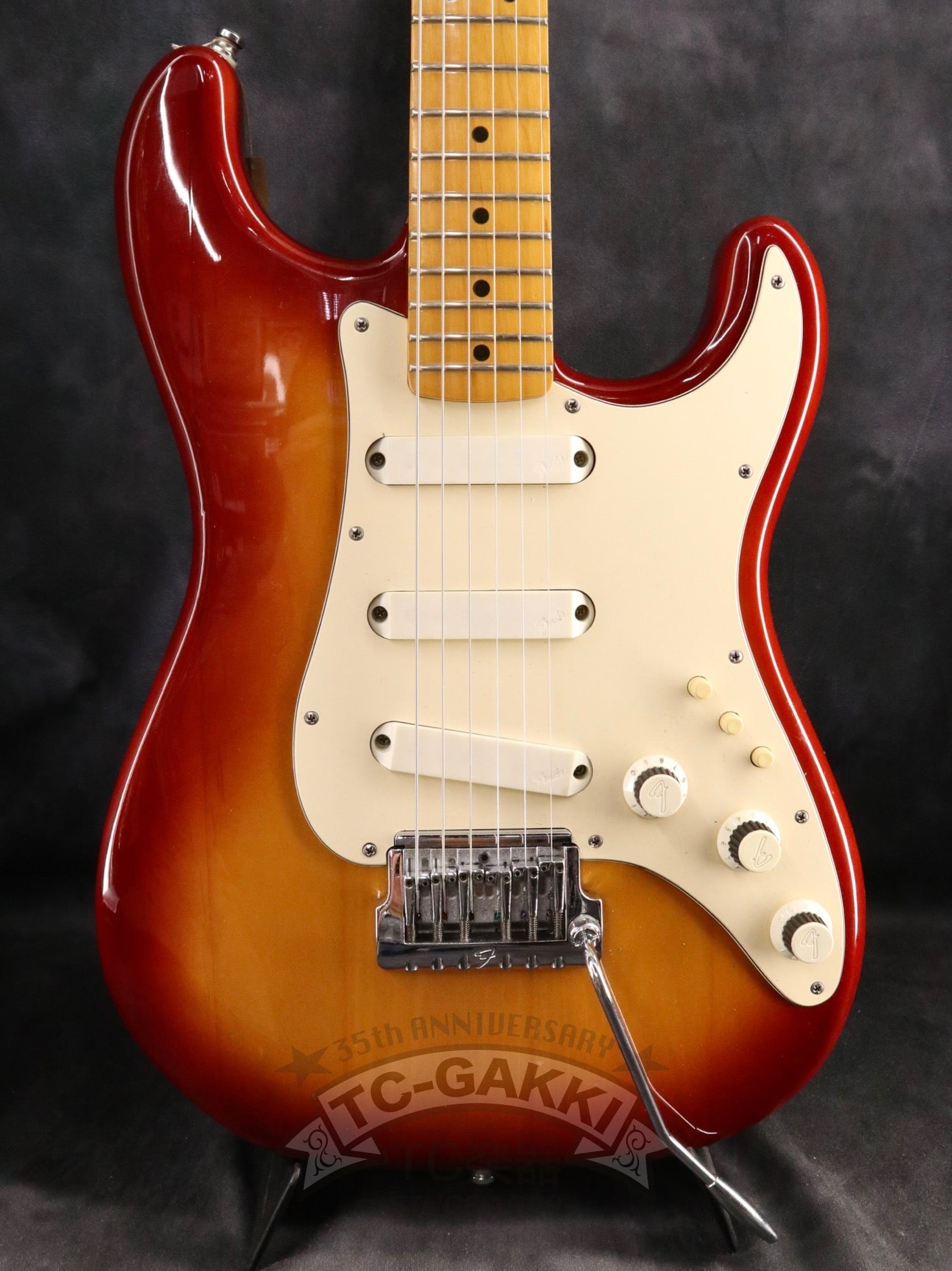 1983 Elite Stratocaster - TC楽器 - TCGAKKI