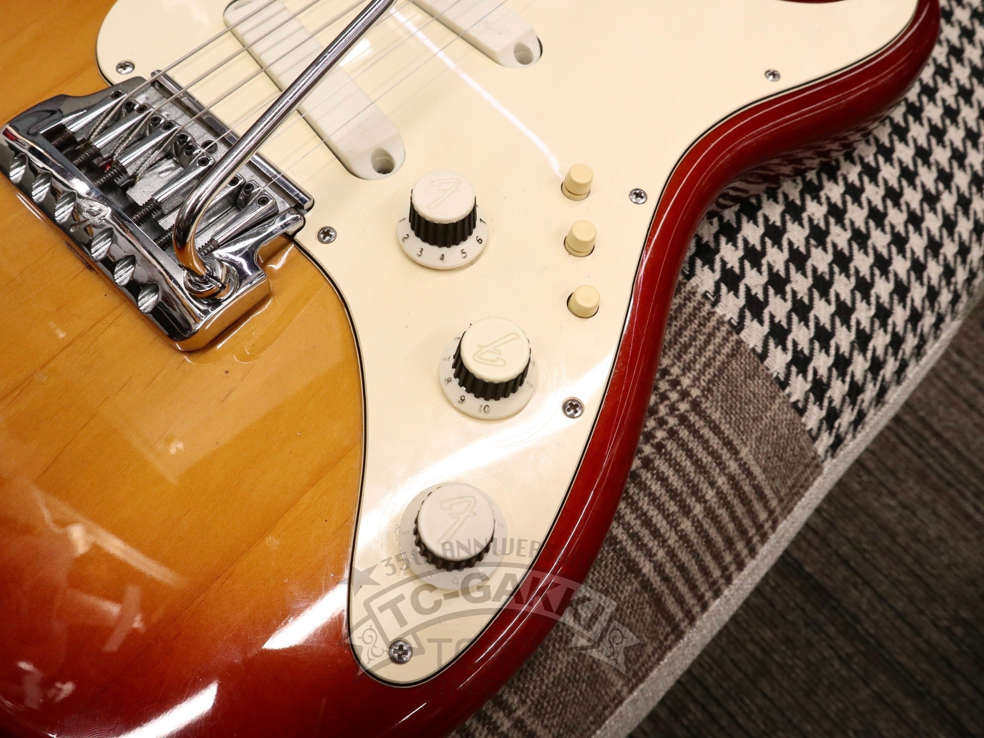 1983 Elite Stratocaster - TC楽器 - TCGAKKI