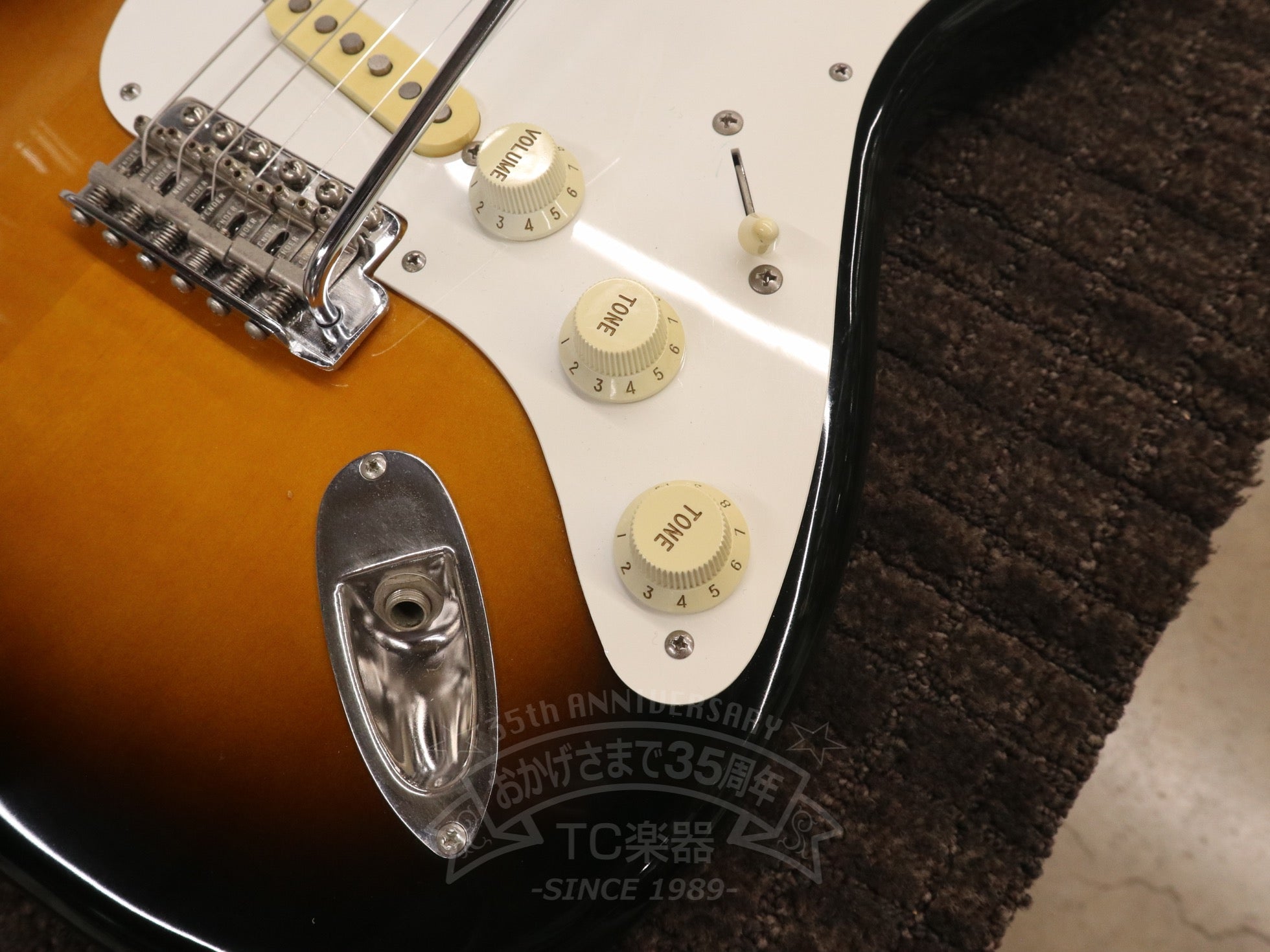 【訳あり】Fender Japan ストラトキャスター サンバーストST57-T a9f8d4577e95dc21783c261fc8265f