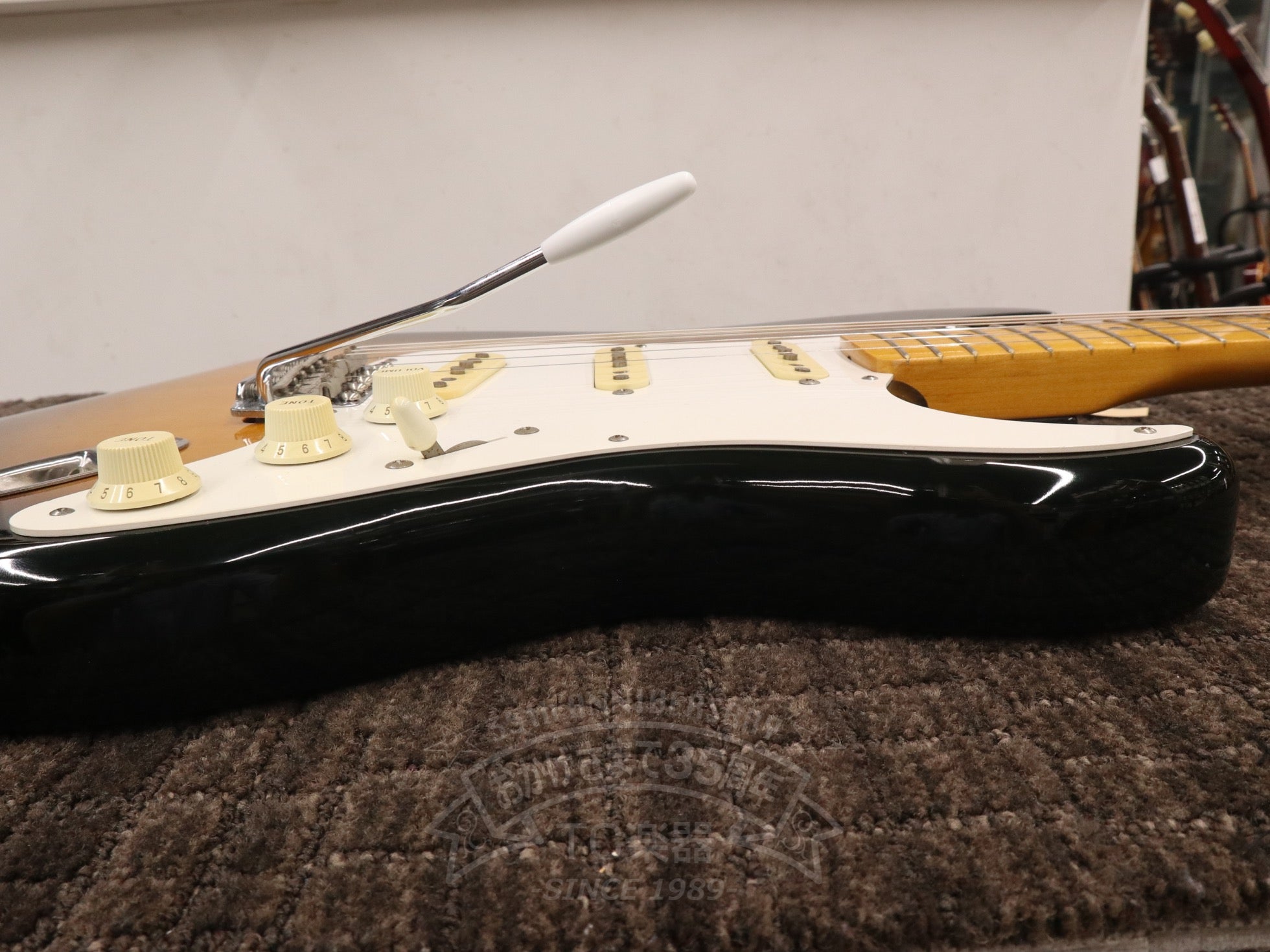 1988 - 1989 ST57 - 55 2Tone Sunburst - TC楽器 - TCGAKKI