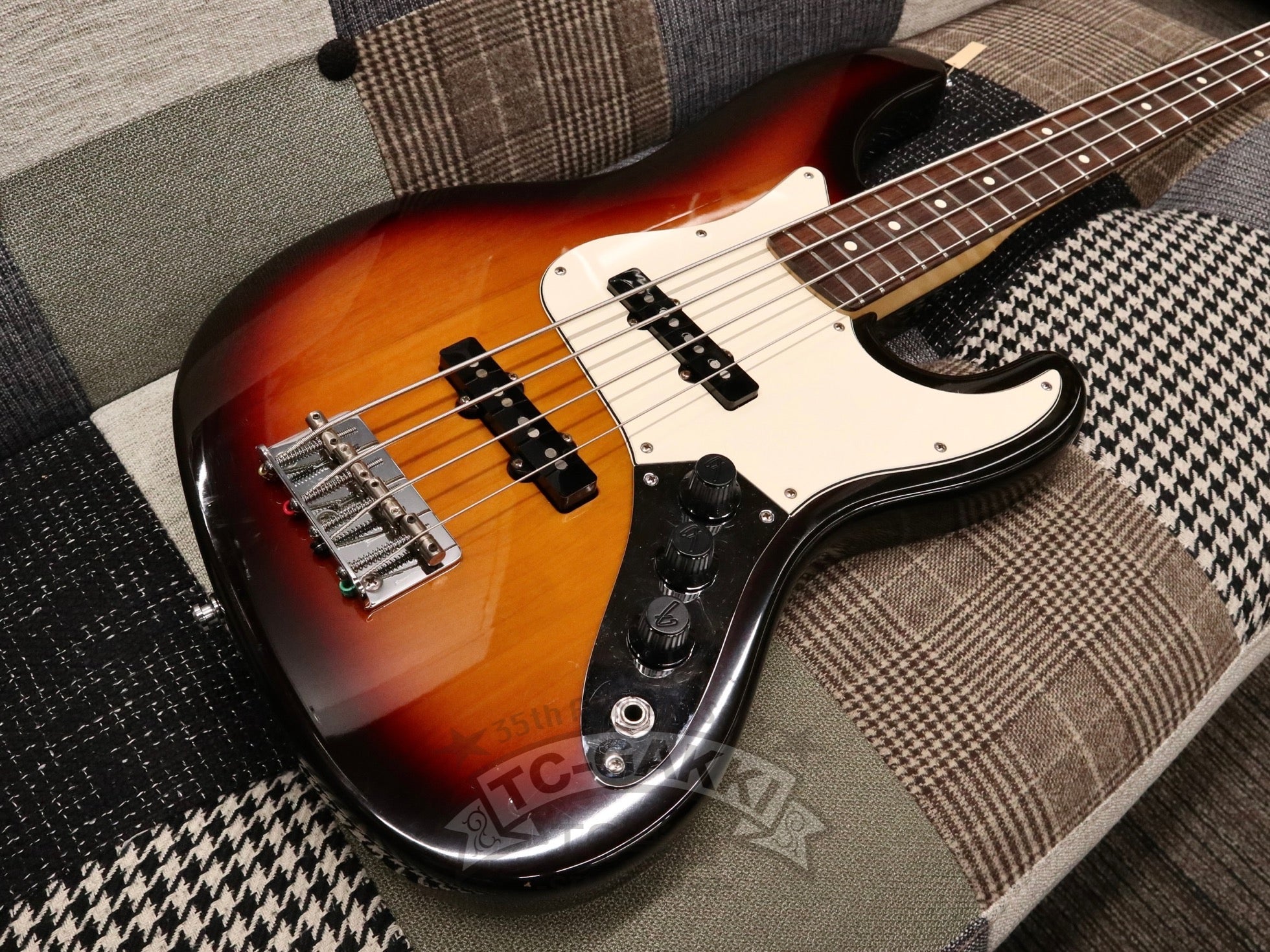 1990 American Standard Jazz Bass “Long Horn” - TC楽器 - TCGAKKI