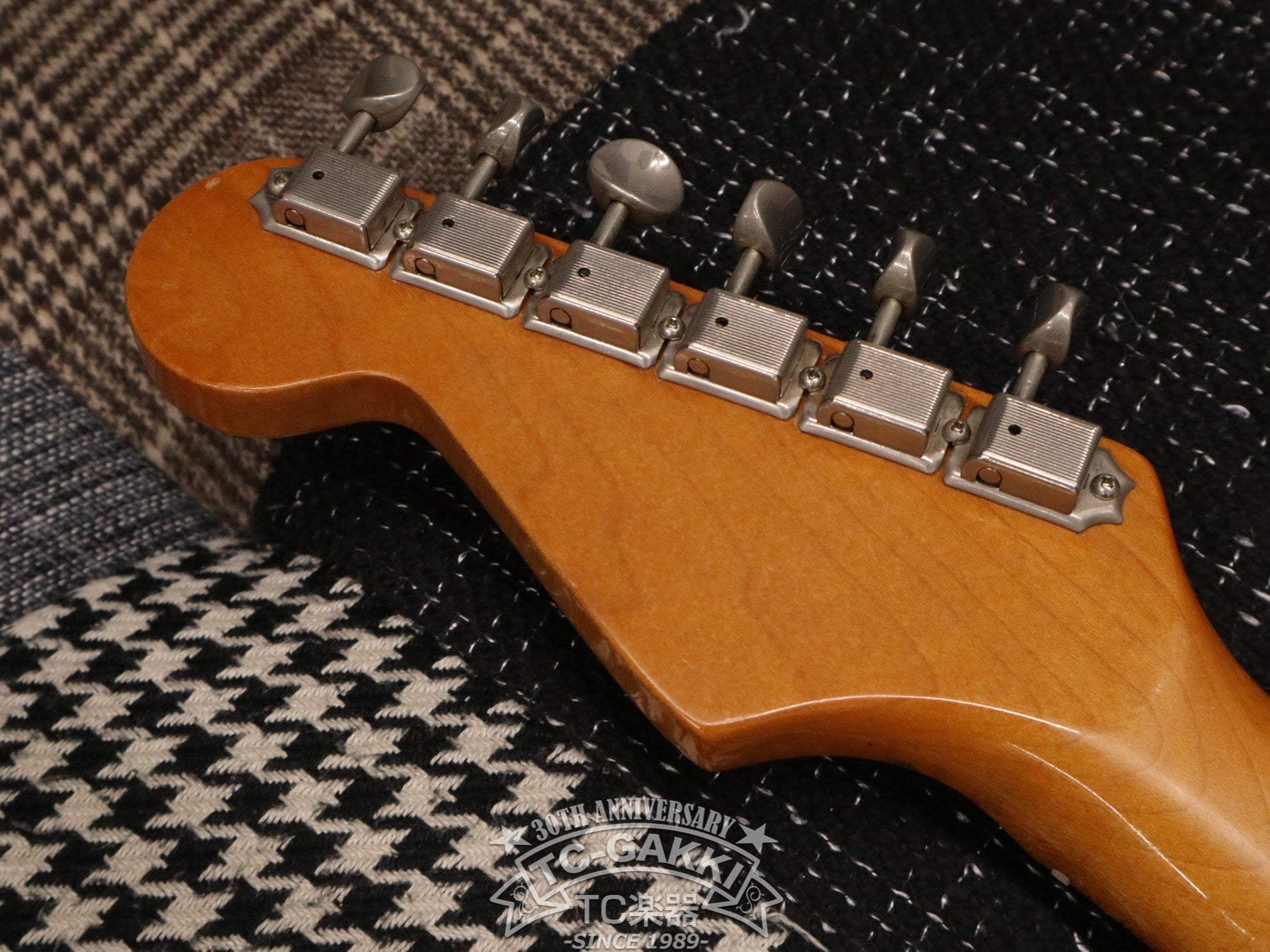 1990s American Vintage 57 Stratocaster - TC楽器 - TCGAKKI