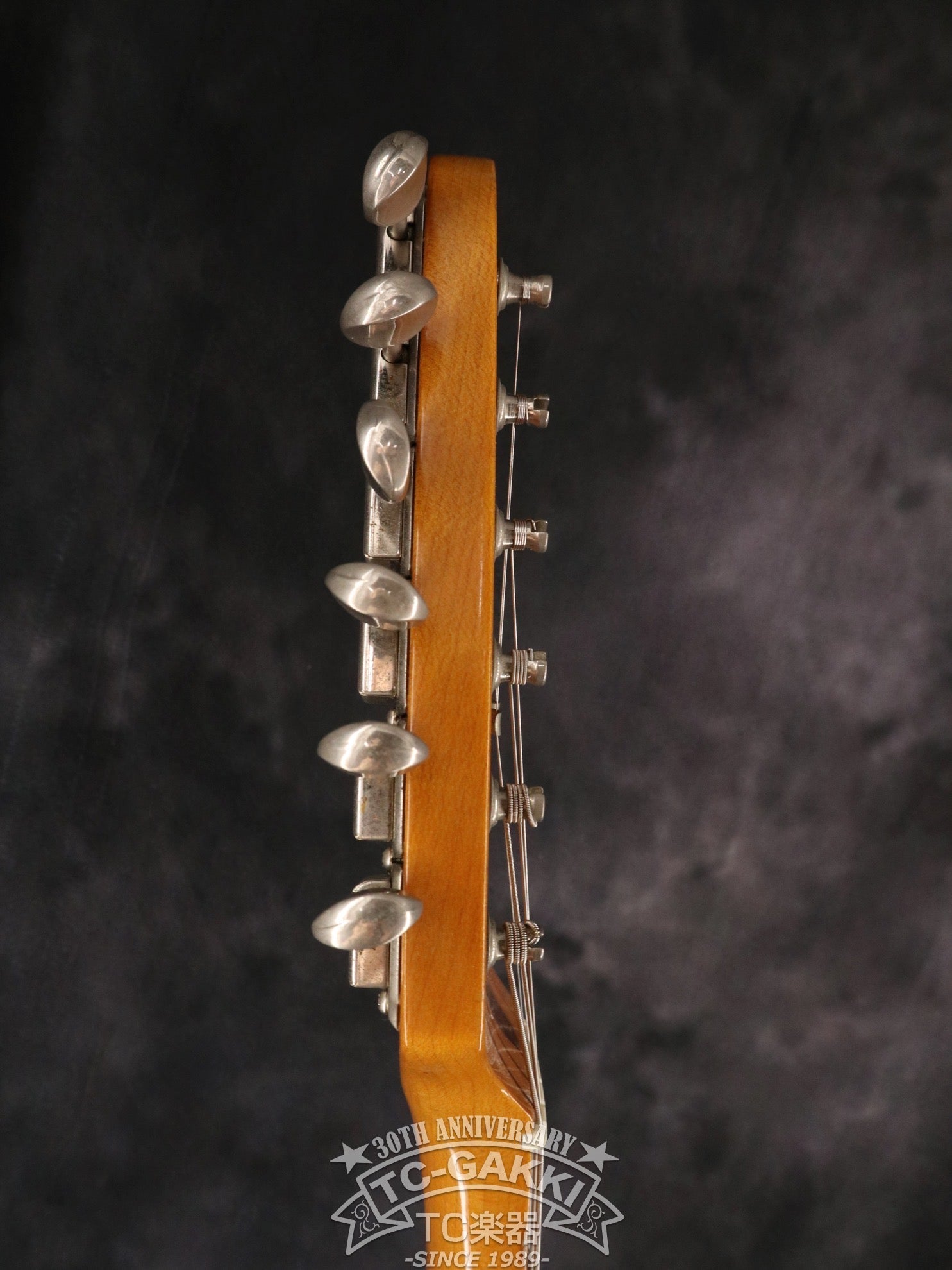 1990s American Vintage 57 Stratocaster - TC楽器 - TCGAKKI