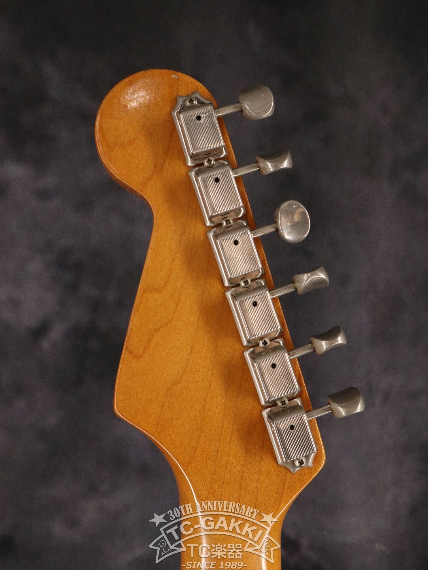 1990s American Vintage 57 Stratocaster - TC楽器 - TCGAKKI