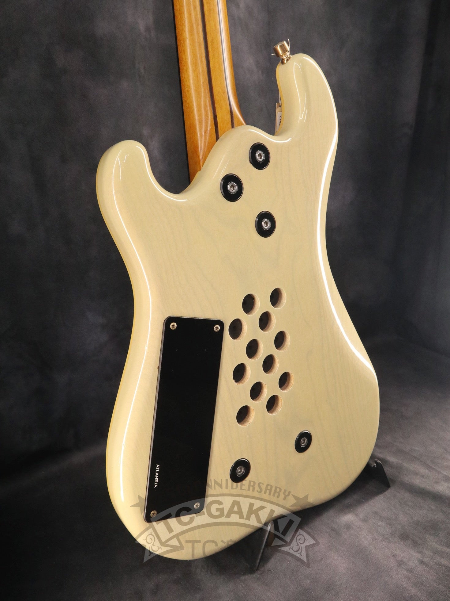 1991 GARLAND BASS 4st