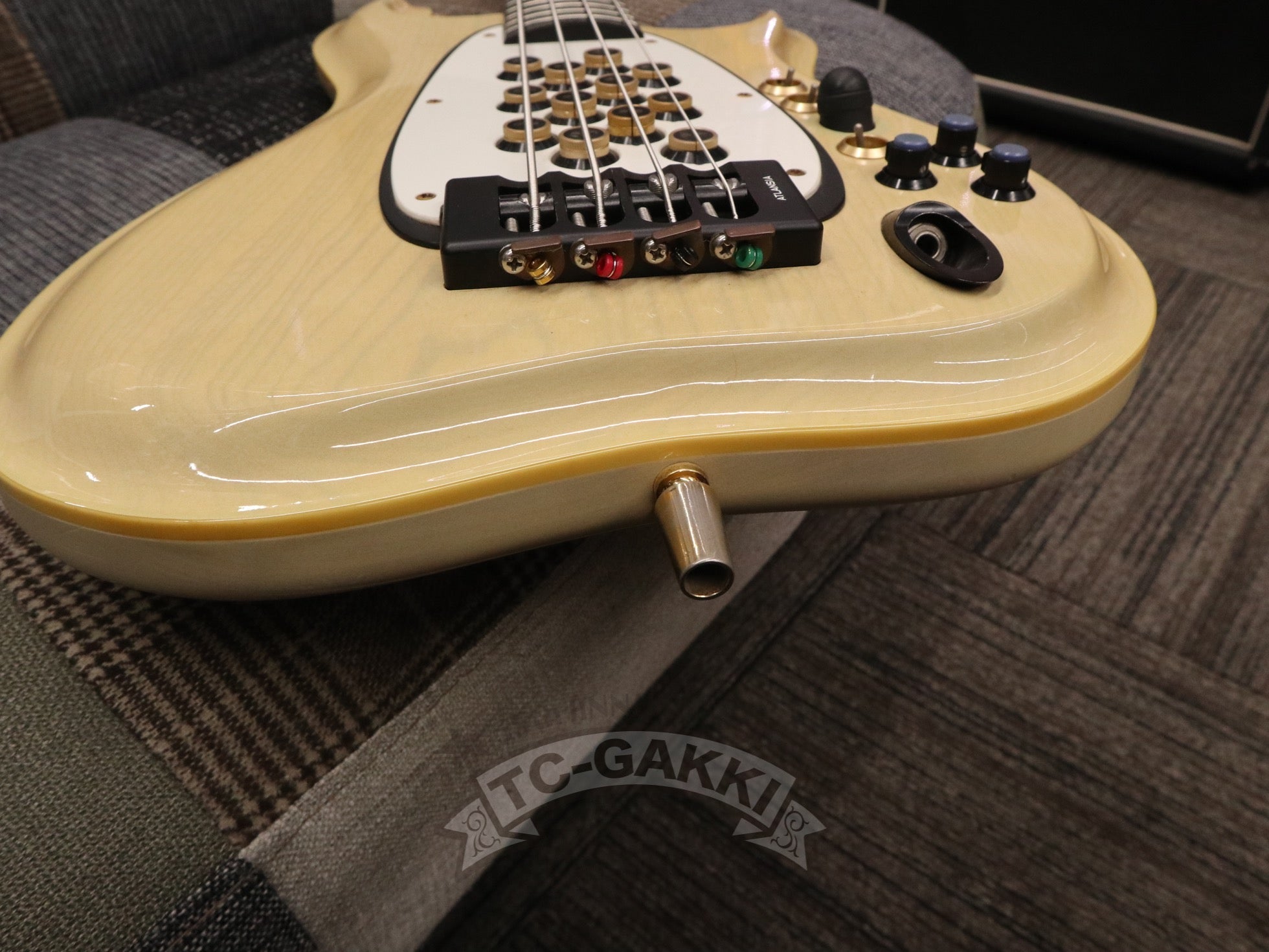 1991 GARLAND BASS 4st - TC楽器 - TCGAKKI