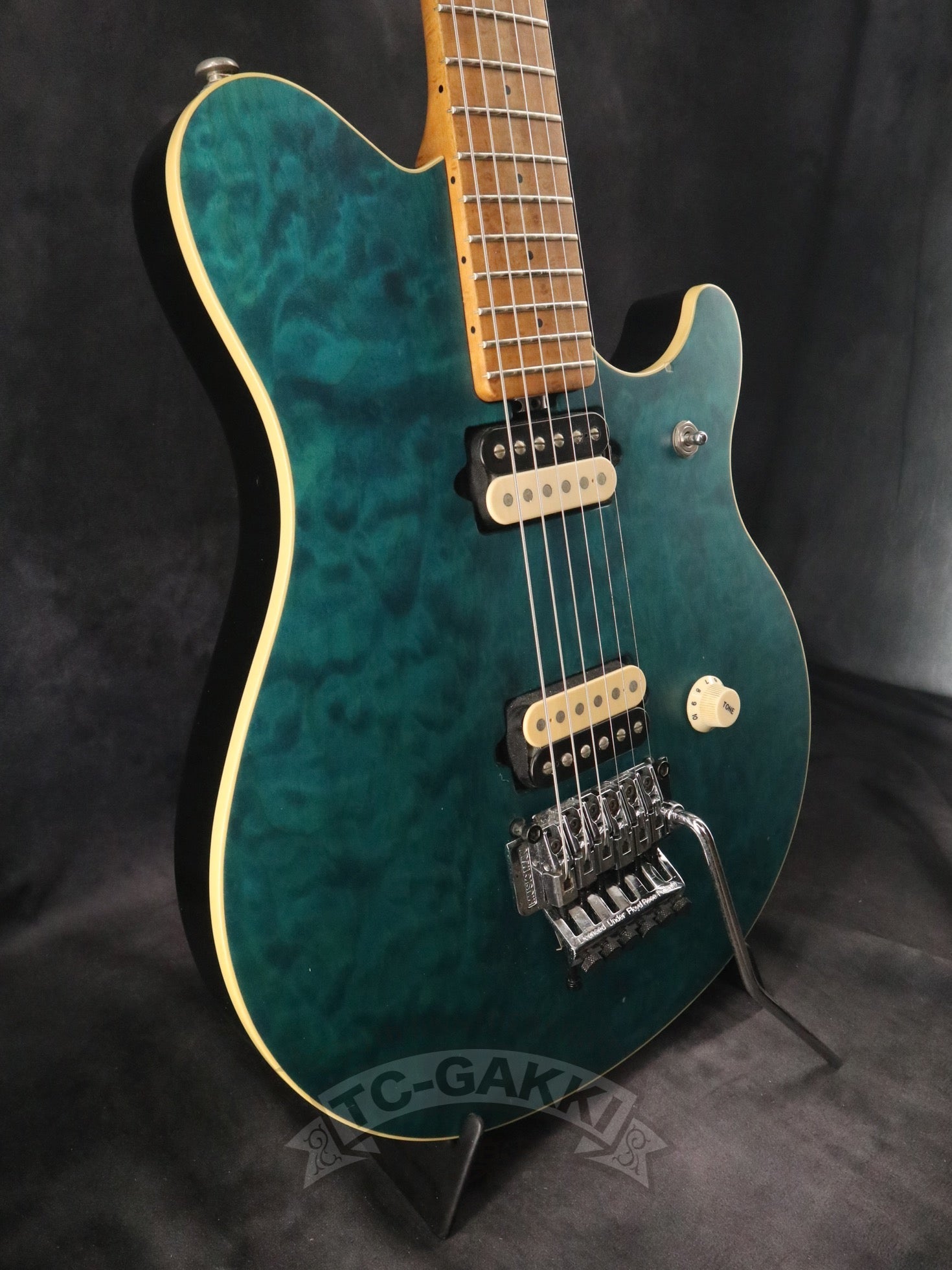 MUSIC MAN 1993 EVH - TC楽器 - TCGAKKI