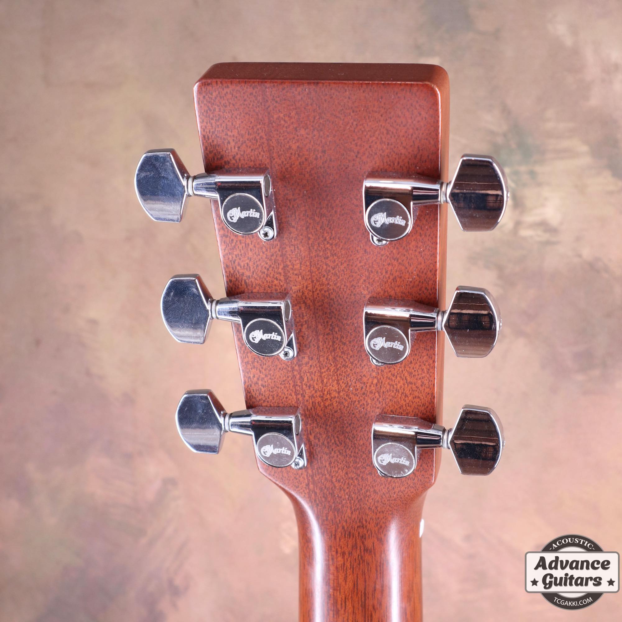 Martin D-18 2000年製 Martin D-18V Vintage Series Sunburst 2000 Safe delivery from