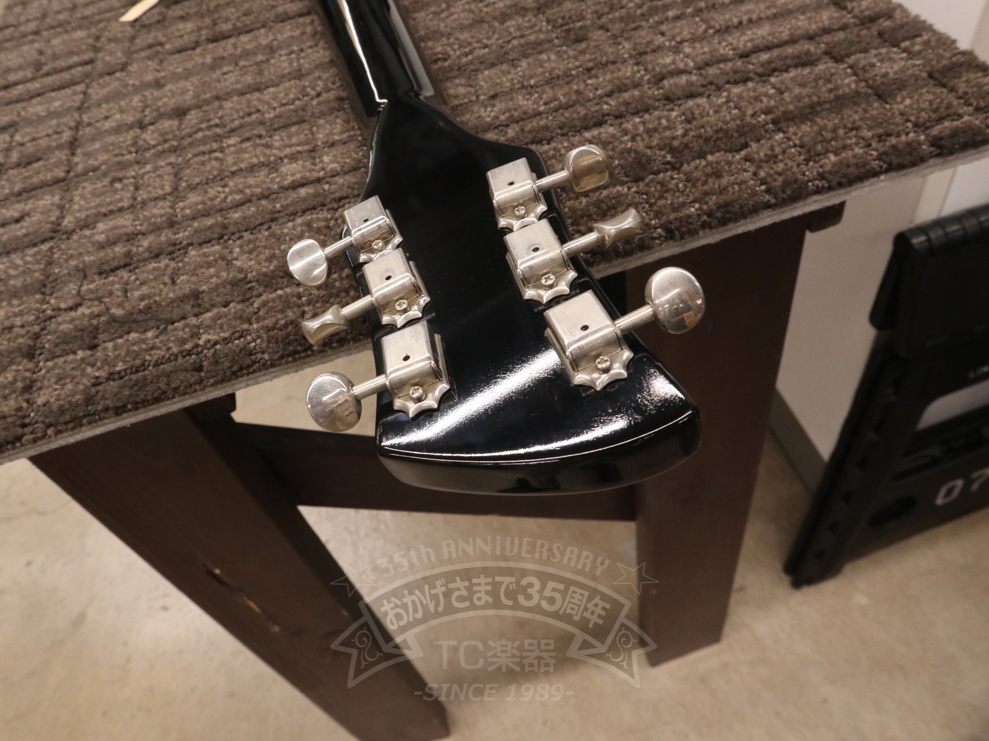 2001 325V63 with Bigsby Jet Glo - TC楽器 - TCGAKKI