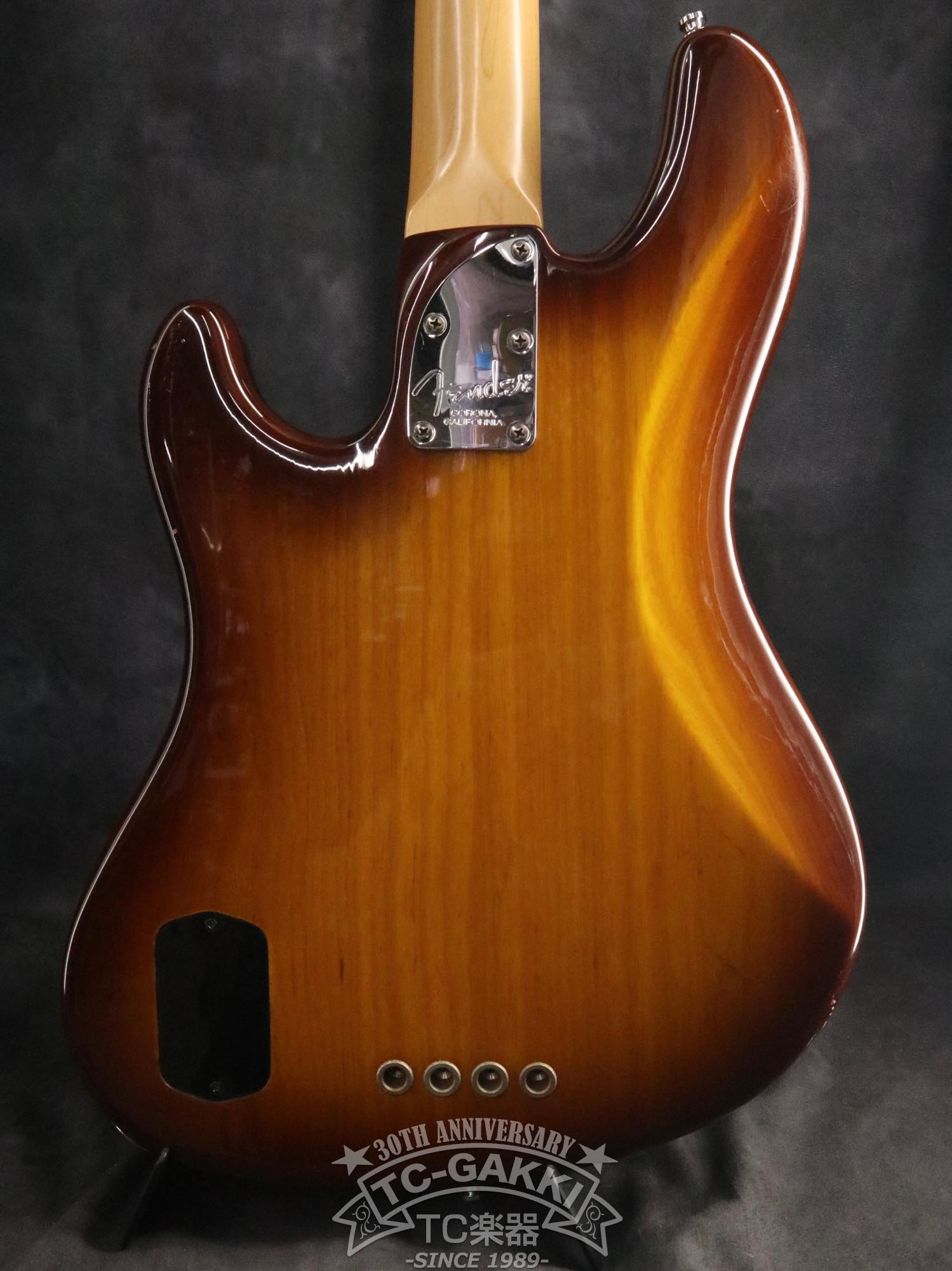2004 American Deluxe Jazz Bass