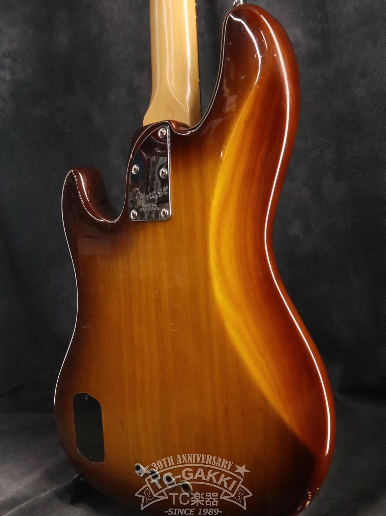 2004 American Deluxe Jazz Bass