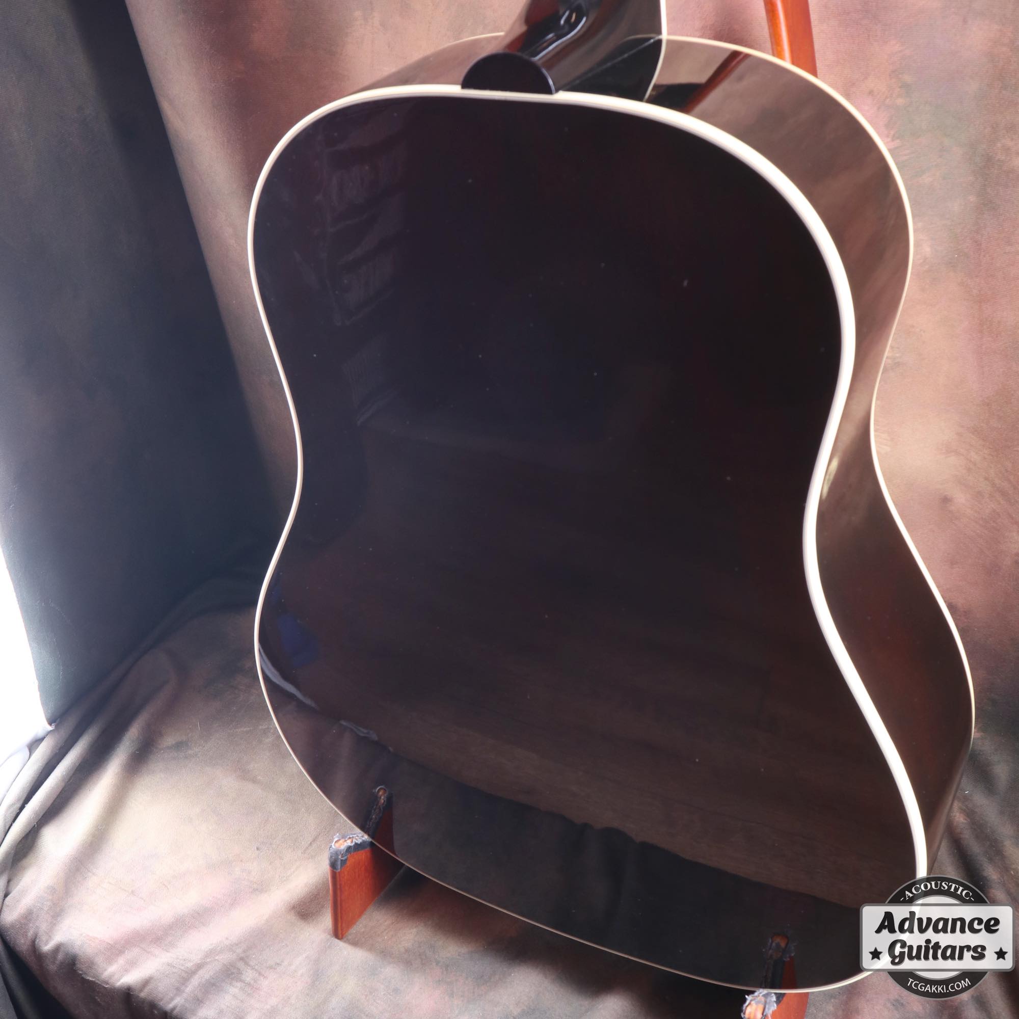 2005年製 Historic Collection Southern Jumbo with L.R.Baggs Lyric