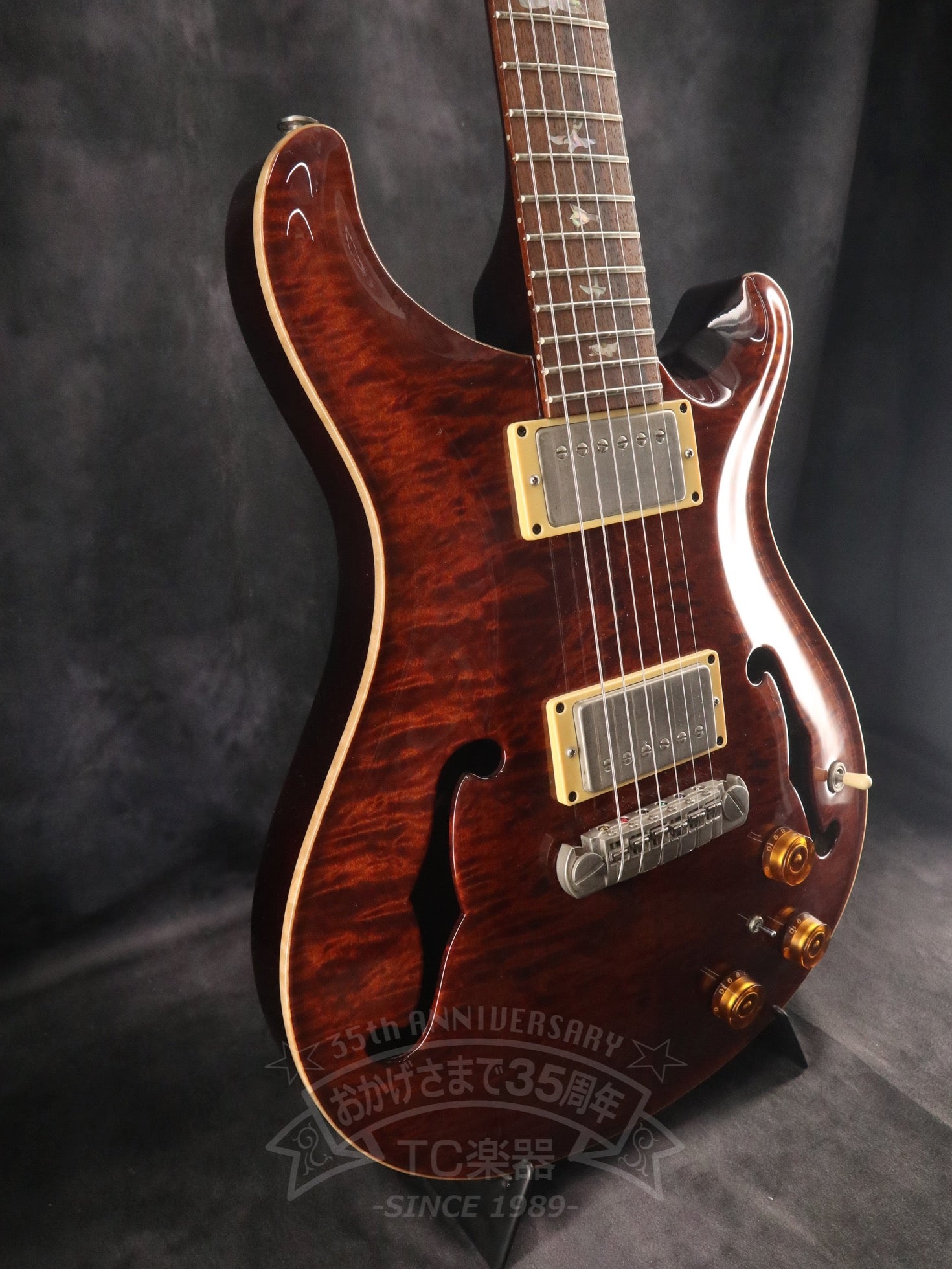 2005 McCarty Hollowbody I 1st w/Piezo 10Top