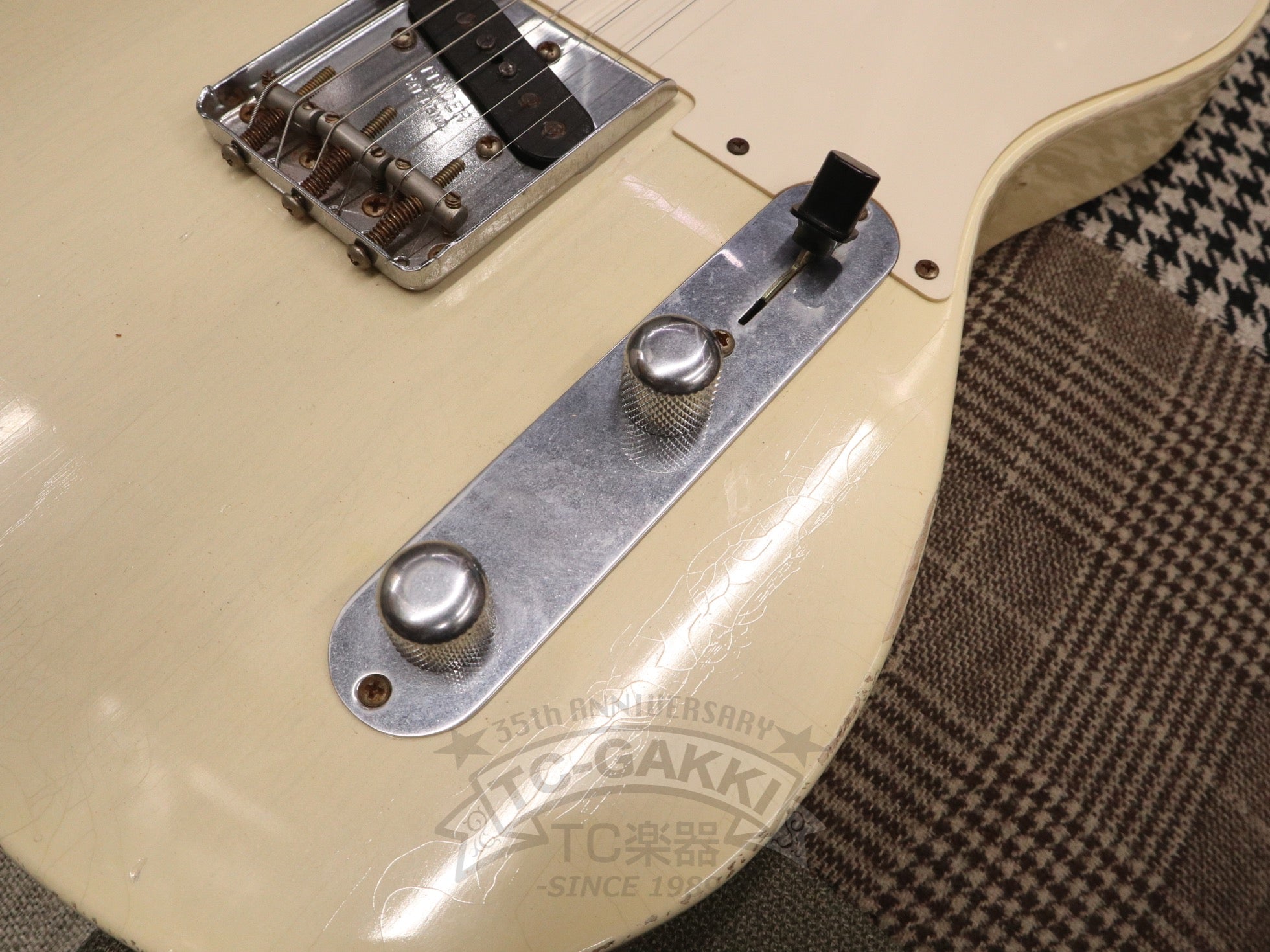 テレキャスター　レリック 1959 Telecaster Journeyman Relic ～Aged Olympic White