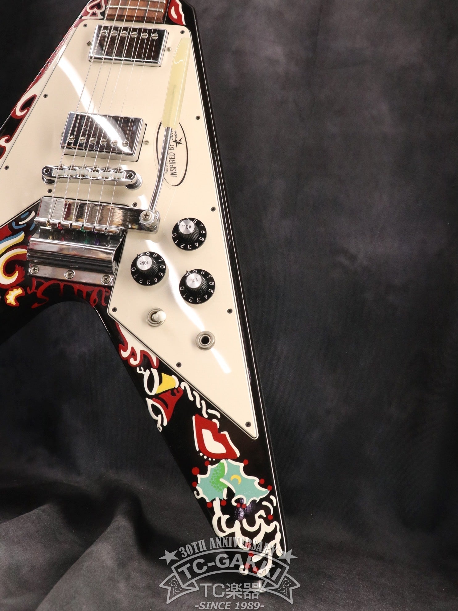 2006 INSPIRED BY Jimi Hendrix Psychedelic Flying V - TC楽器 - TCGAKKI