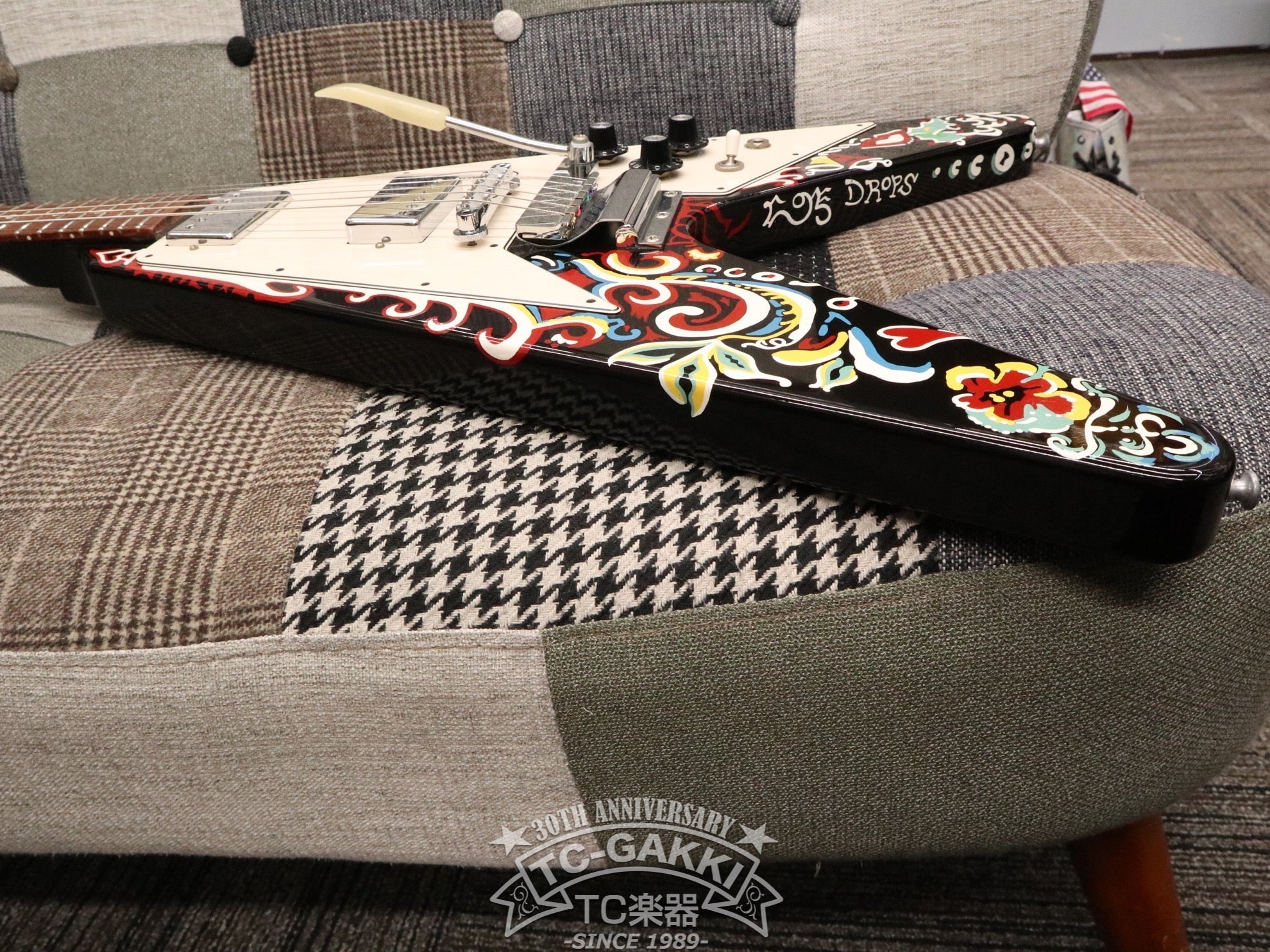 2006 INSPIRED BY Jimi Hendrix Psychedelic Flying V