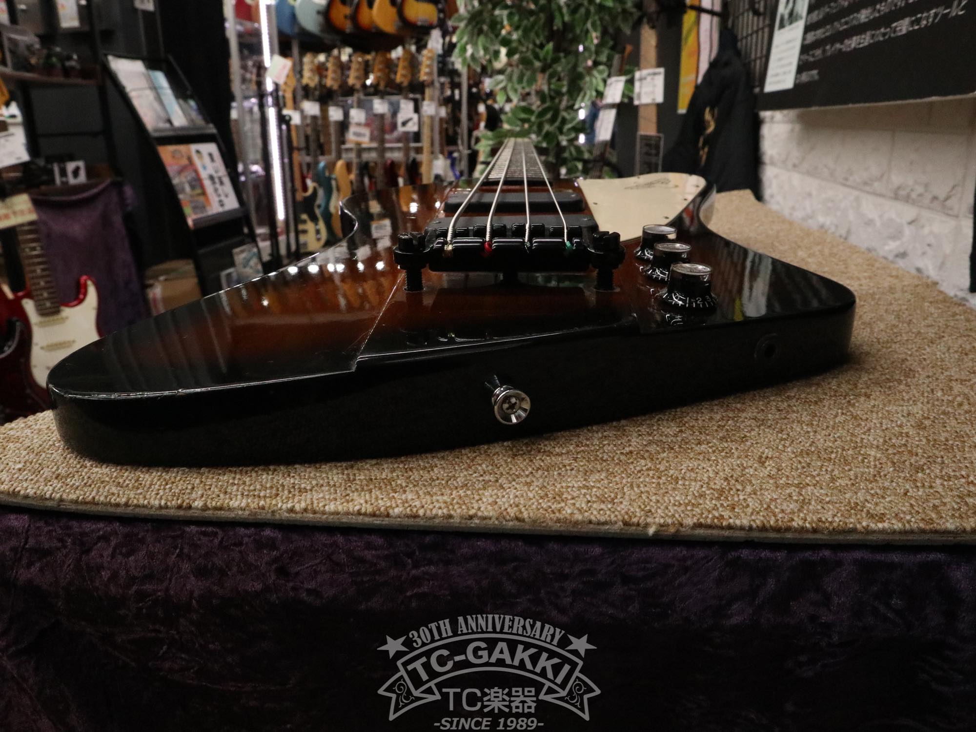 2006 Thunderbird IV - TC楽器 - TCGAKKI