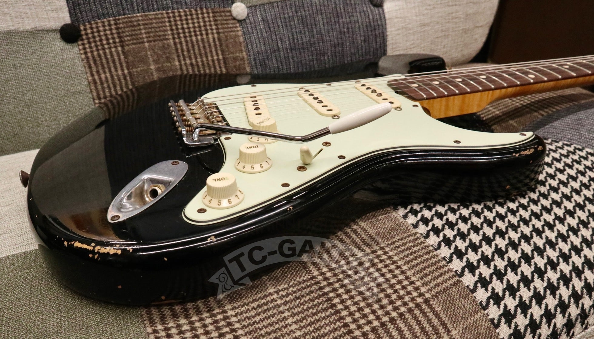 2009 1960 Stratocaster Relic - TC楽器 - TCGAKKI