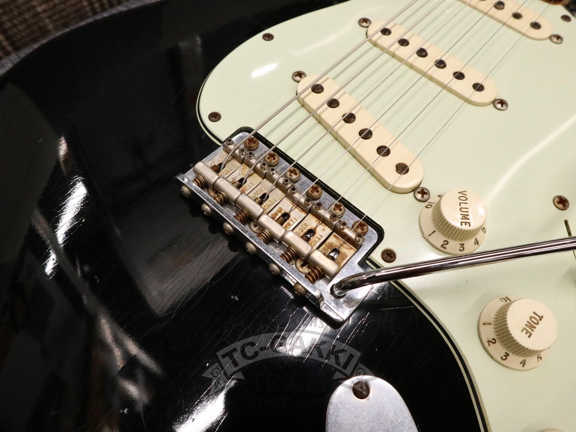 2009 1960 Stratocaster Relic - TC楽器 - TCGAKKI