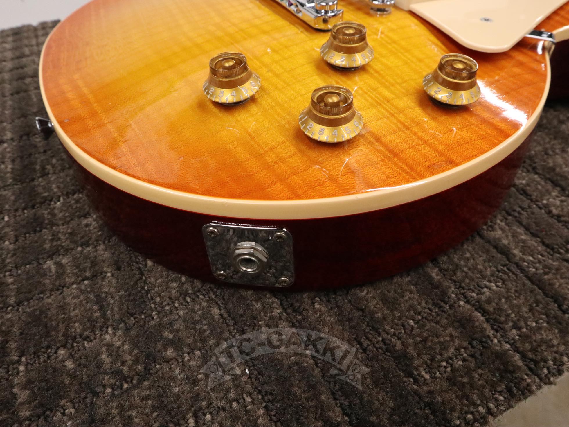 2010 Les Paul Traditional