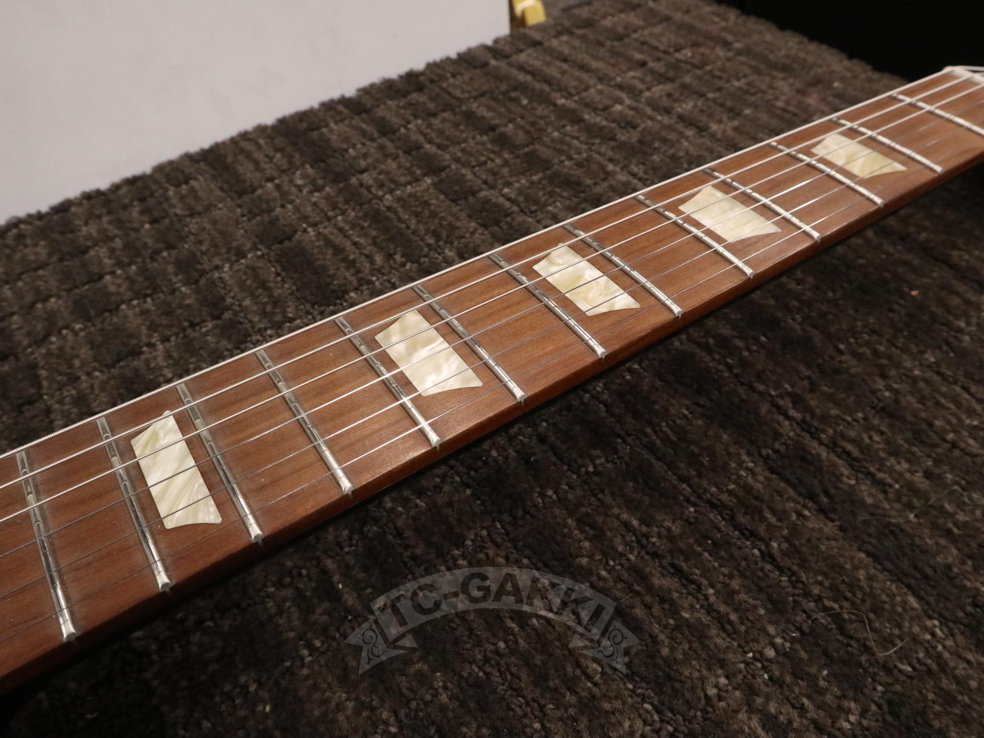 2011 Les Paul Studio 50s Tribute - TC楽器 - TCGAKKI