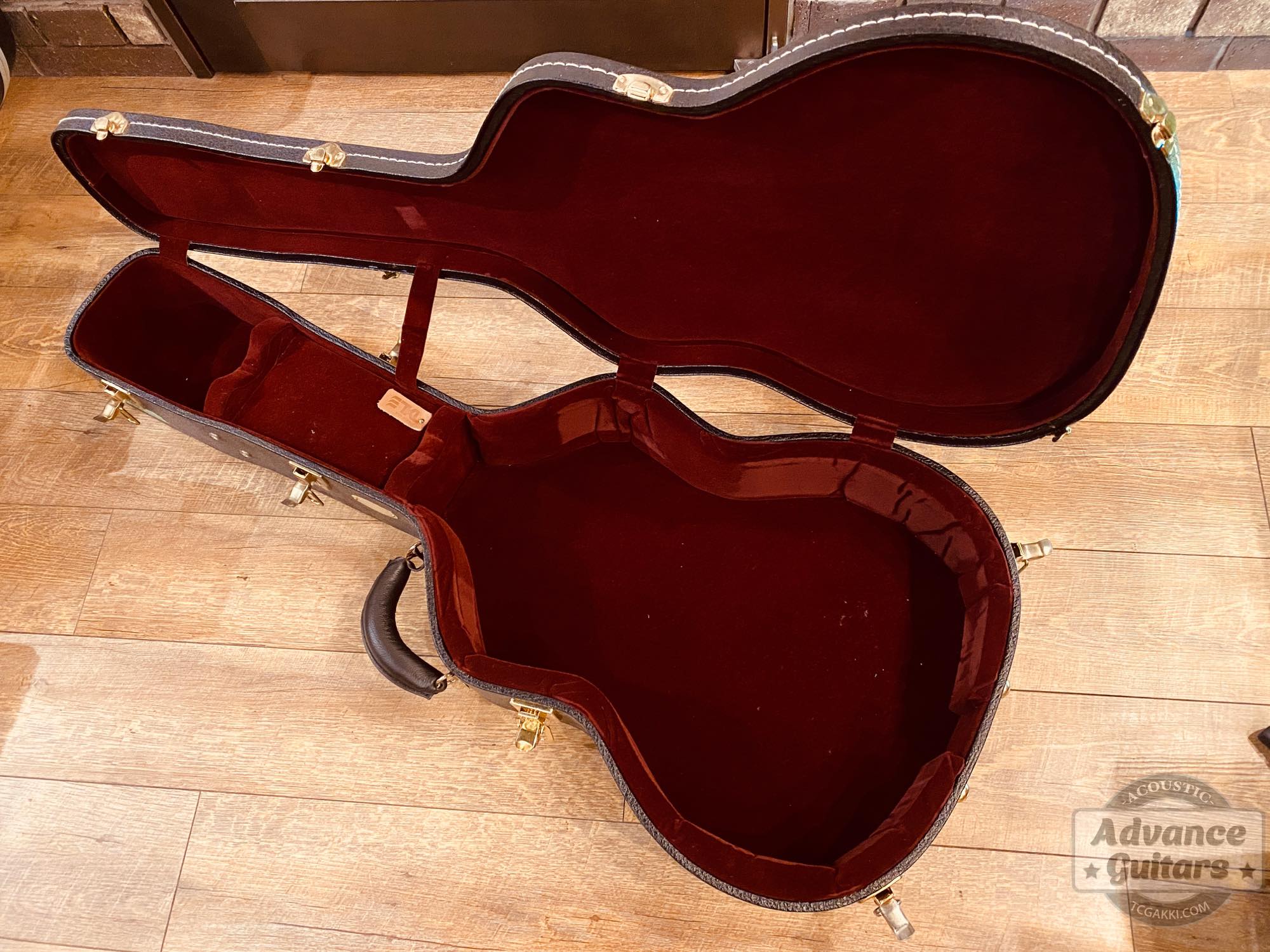 2013年製 000 - 42 CTM Anaheim - TC楽器 - TCGAKKI