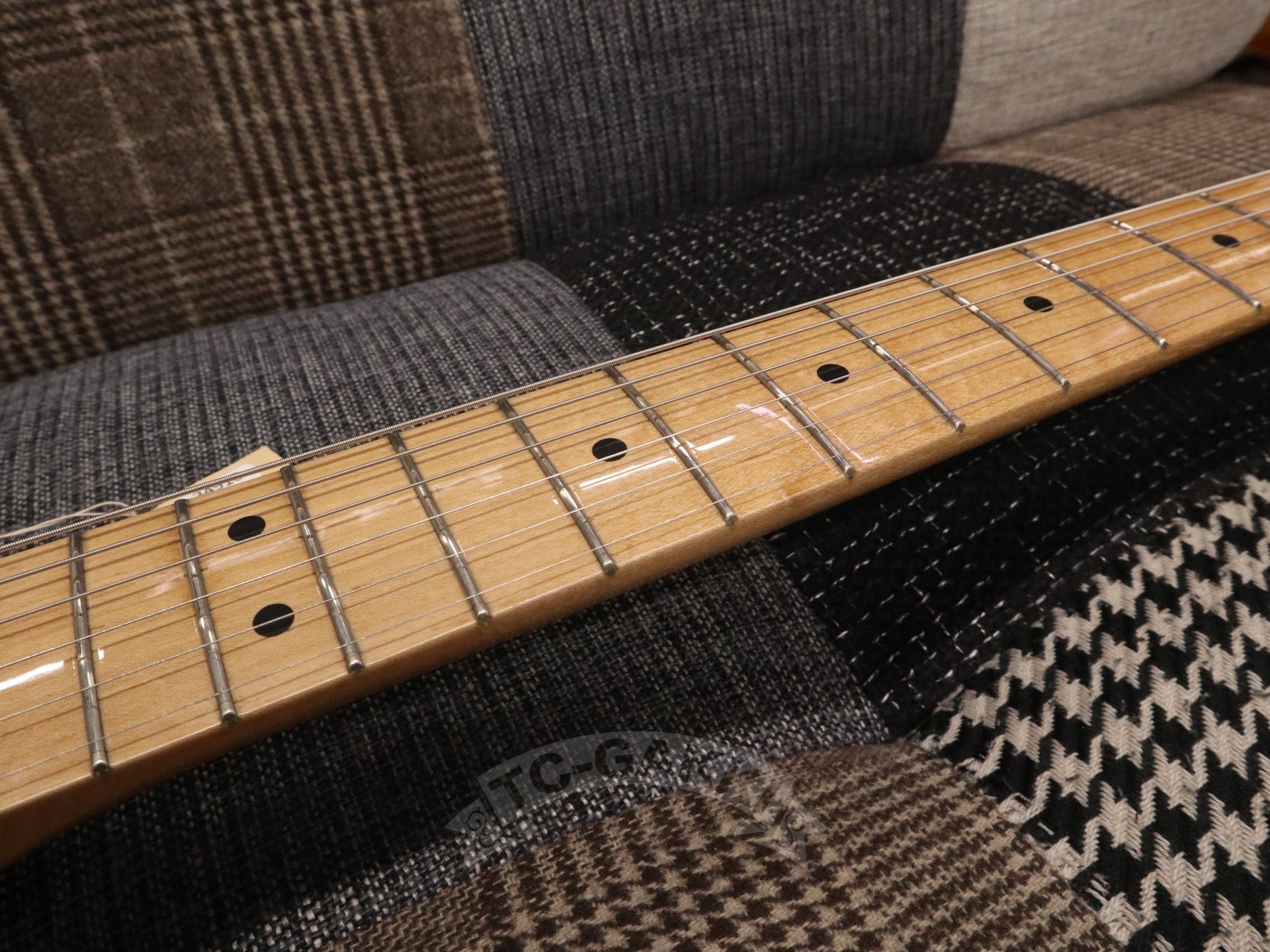2013 Classic Series 72 Telecaster Thinline - TC楽器 - TCGAKKI
