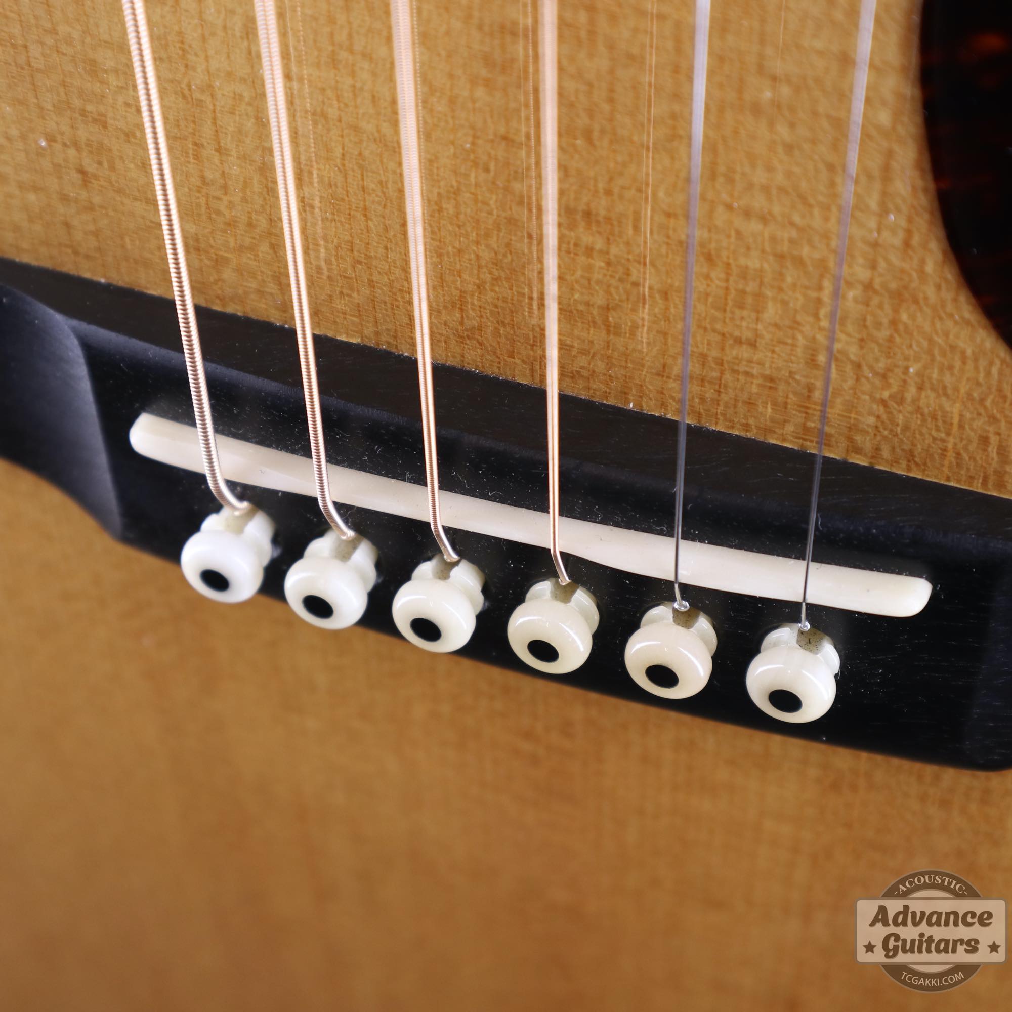 2015年製 Custom Shop D-28 Large Sound Hole