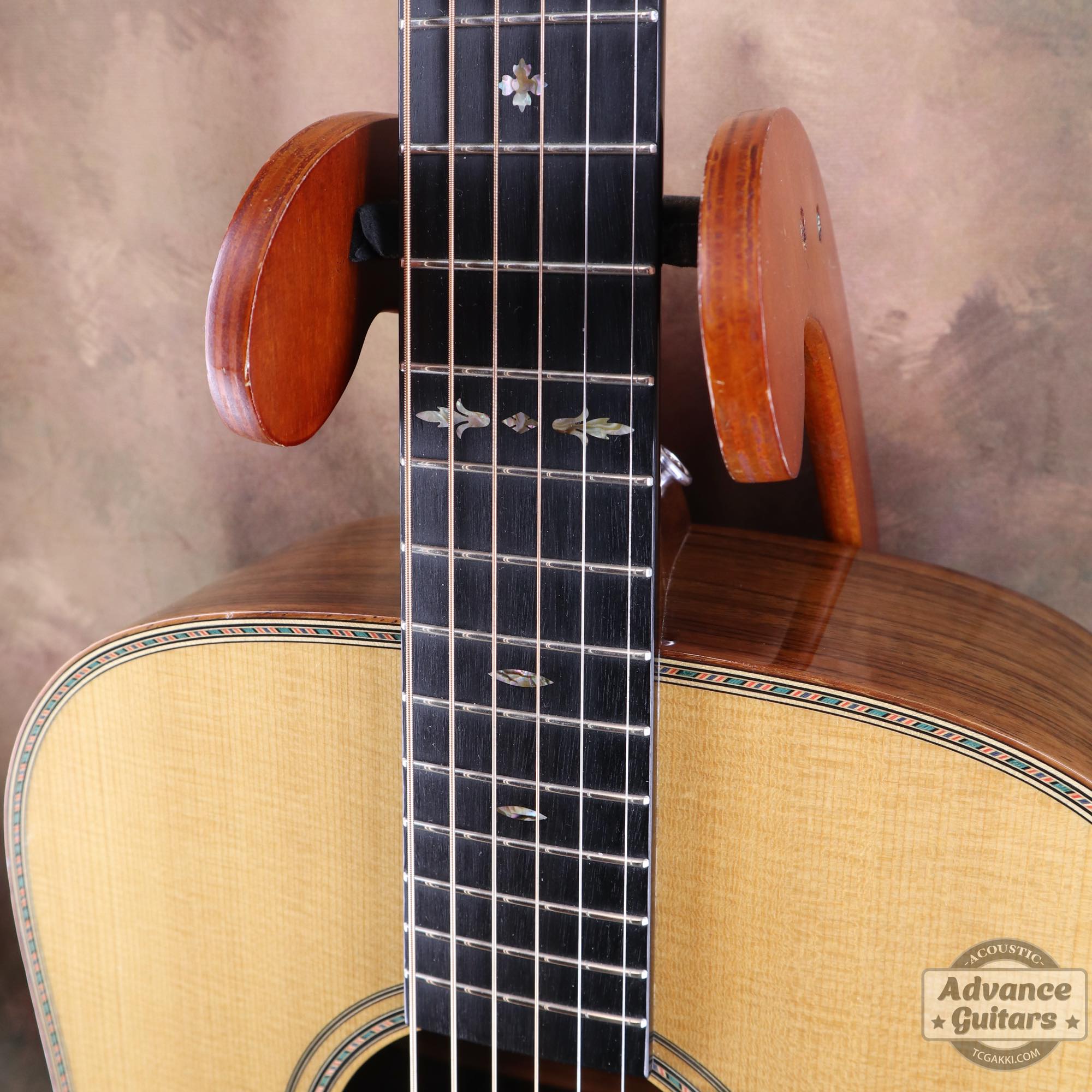 2015年製 Custom Shop D-28 Large Sound Hole