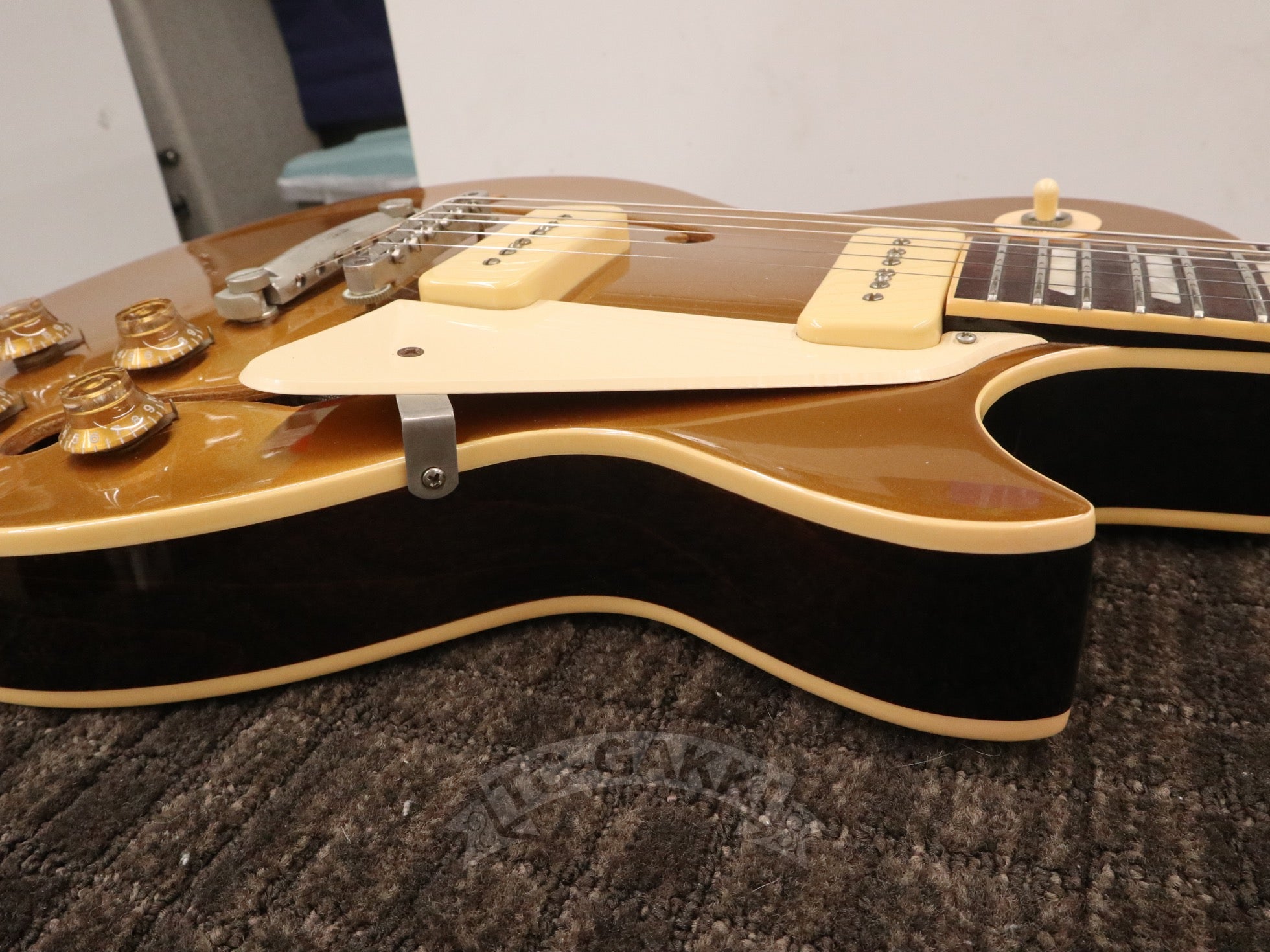 2015 ES-Les Paul Gold Top P-90