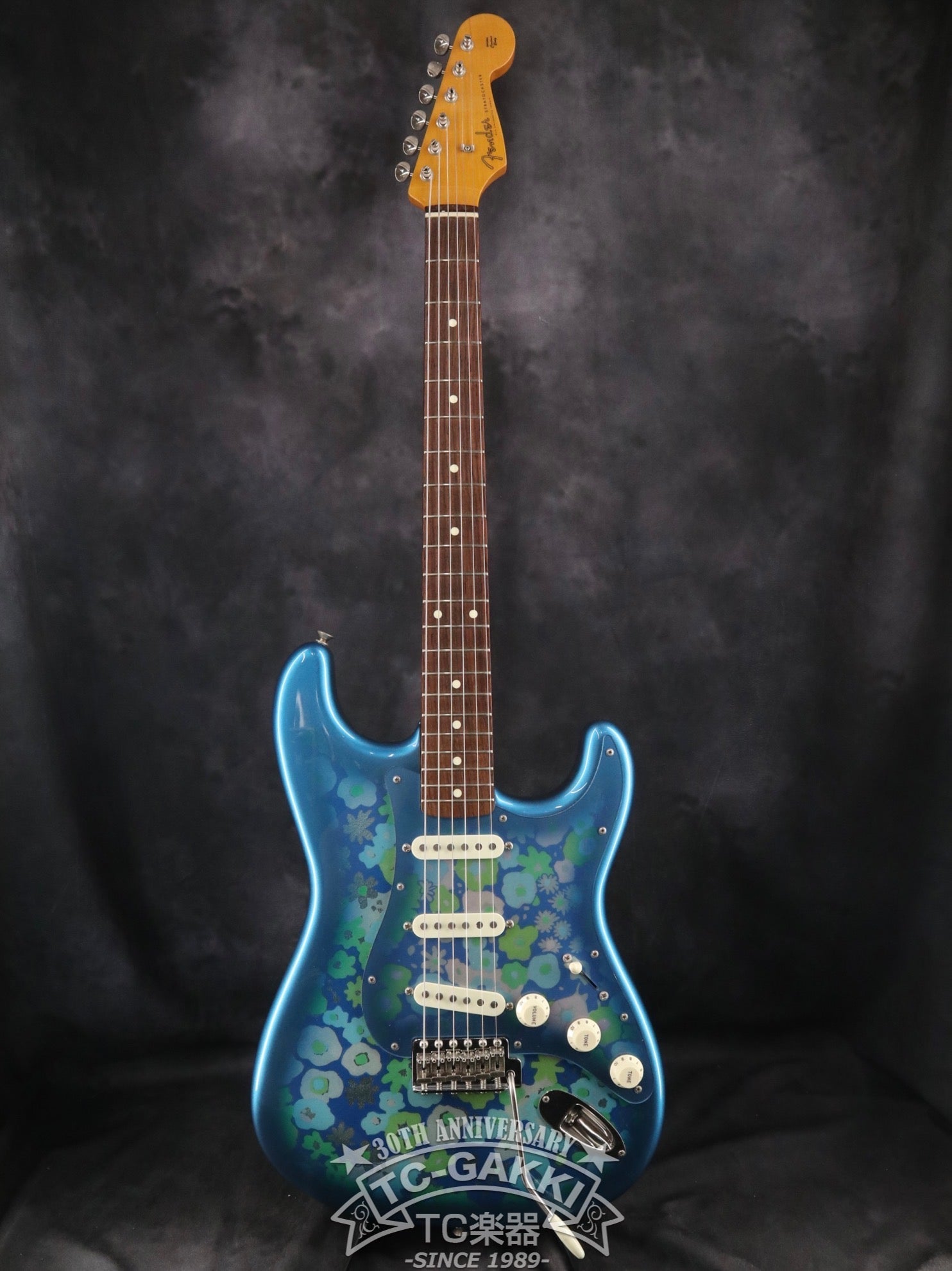 2017 MIJ Traditional 60s Stratocaster Blue Flower - TC楽器 - TCGAKKI