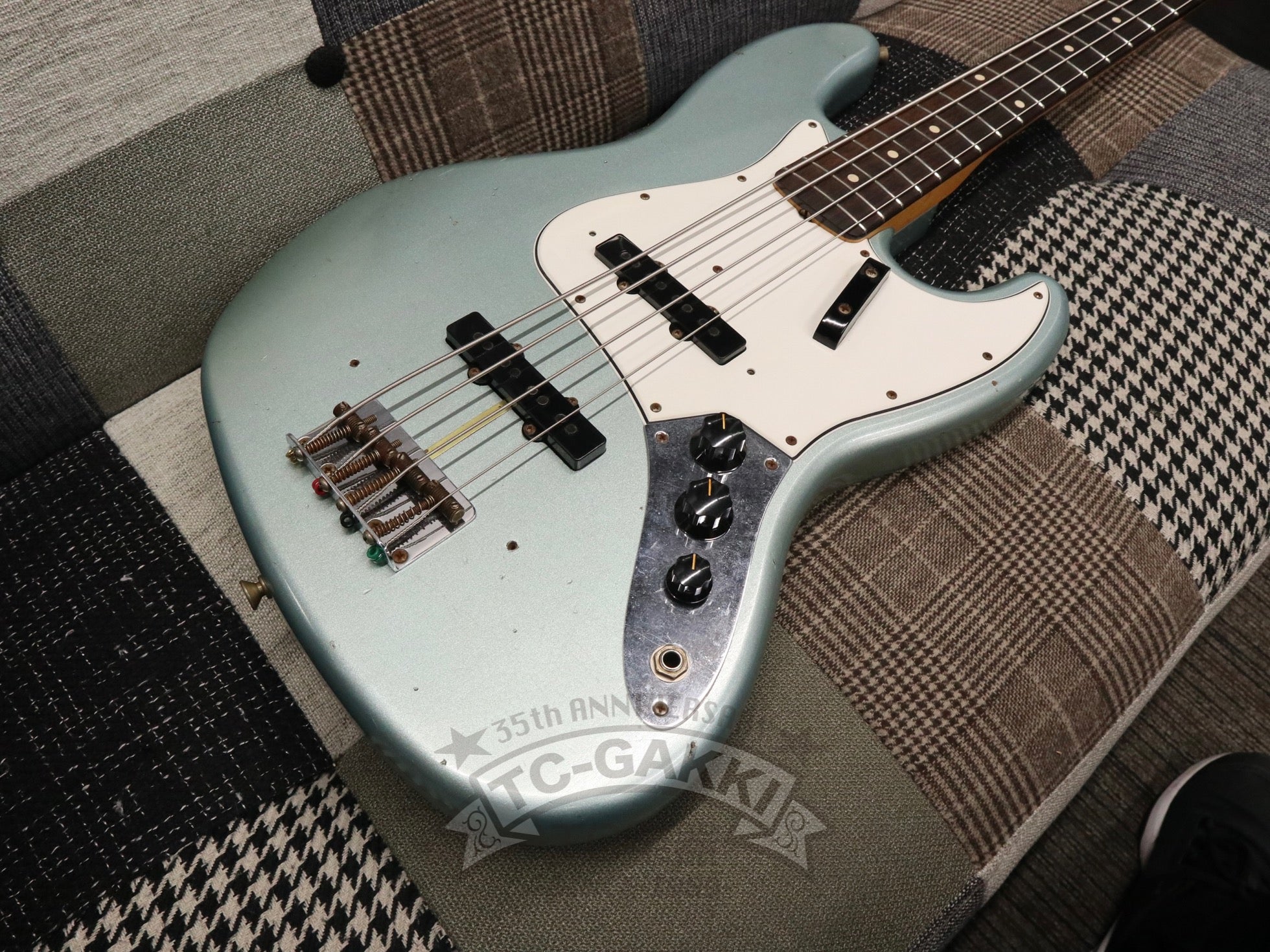 2020 Fender Custom Shop '62 Jazz Bass Journeyman Relic
