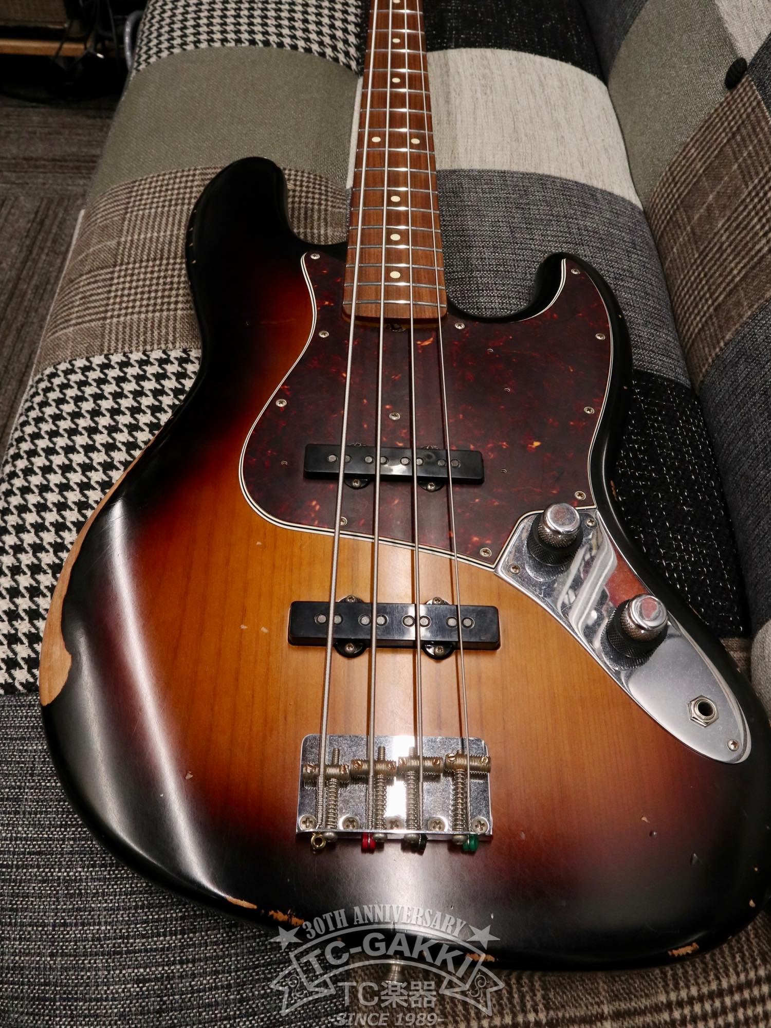 2020 Road Worn 60th Anniversary Jazz Bass - TC楽器 - TCGAKKI