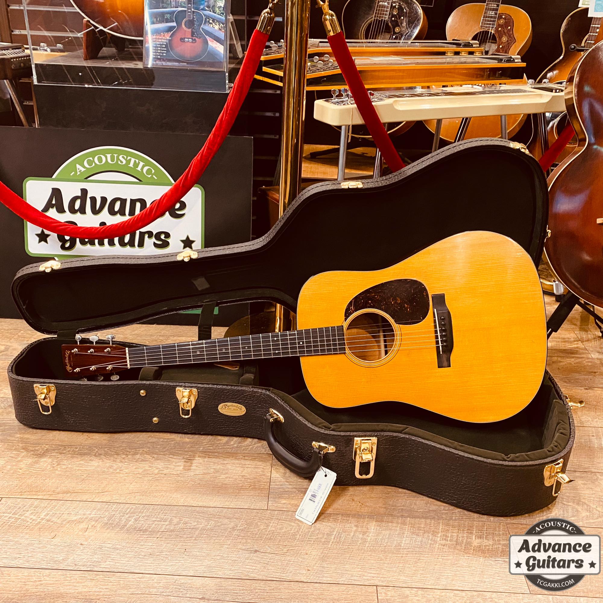 アコースティックギター　カスタムD-18 Amazon | Martin D-18 Satin Amberburst アコースティックギター