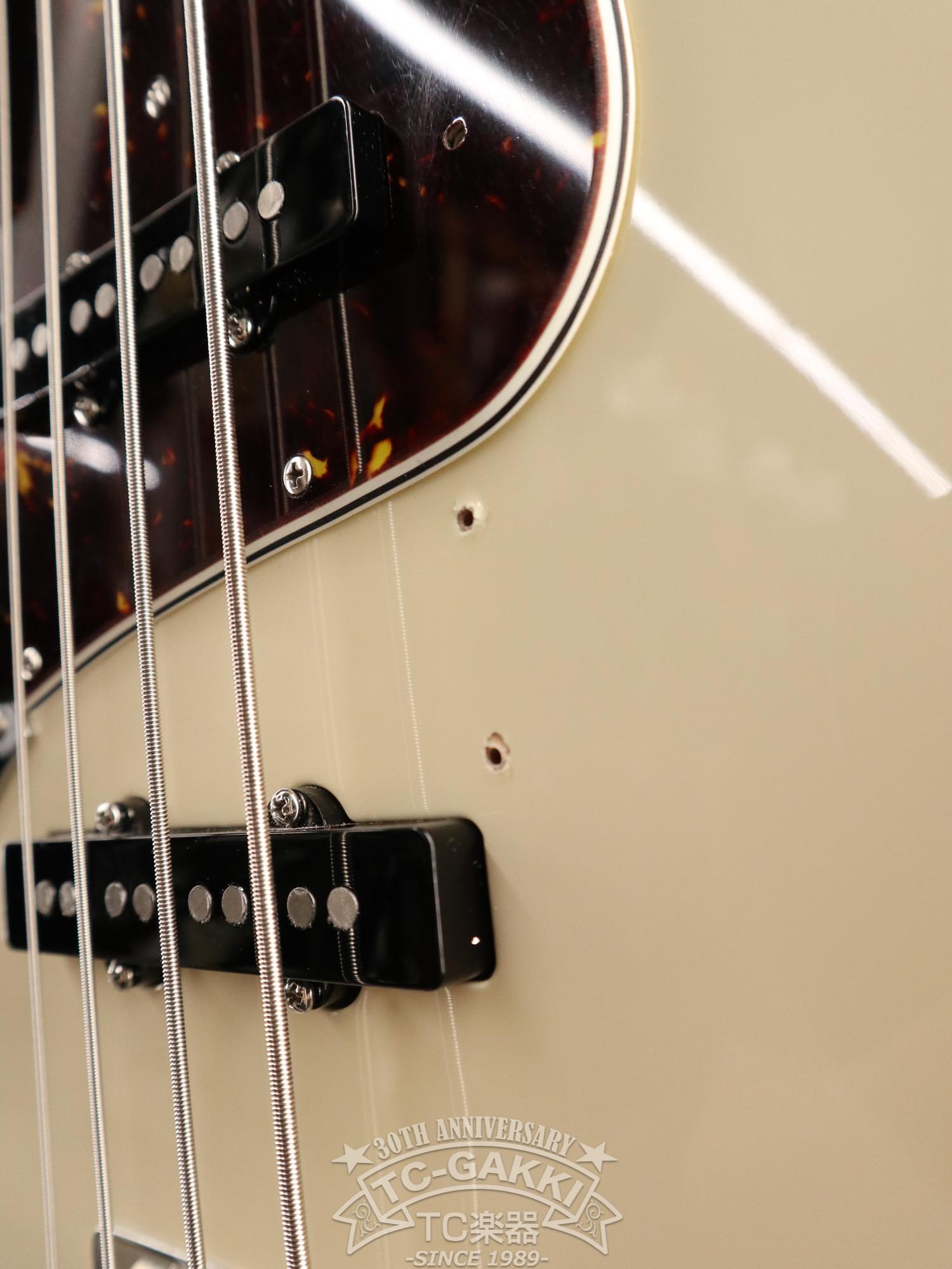 2022 Fender USA American Vintage II 1966 Jazz Bass LH