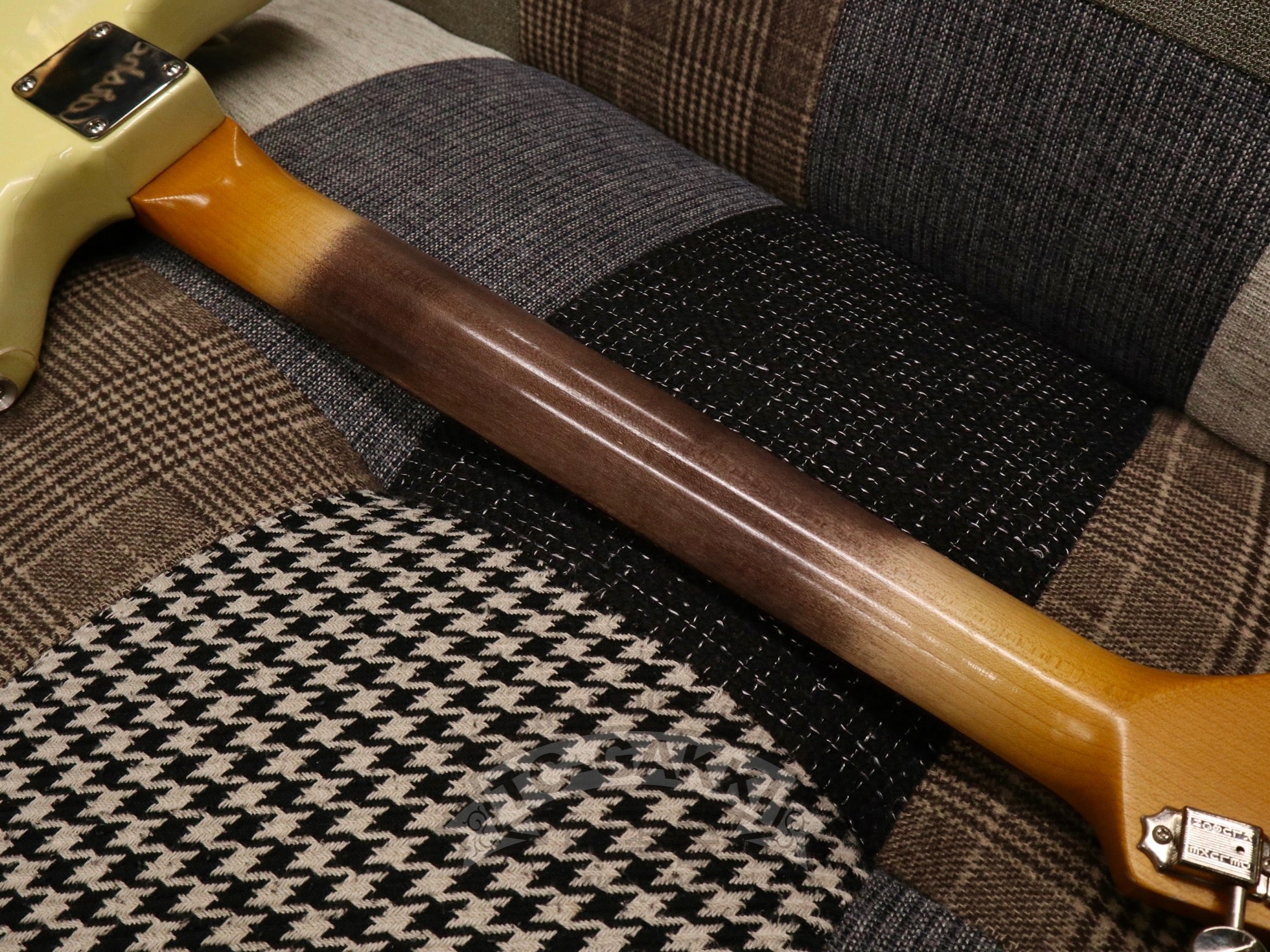 2022 RONNIE SCOTT White - TC楽器 - TCGAKKI