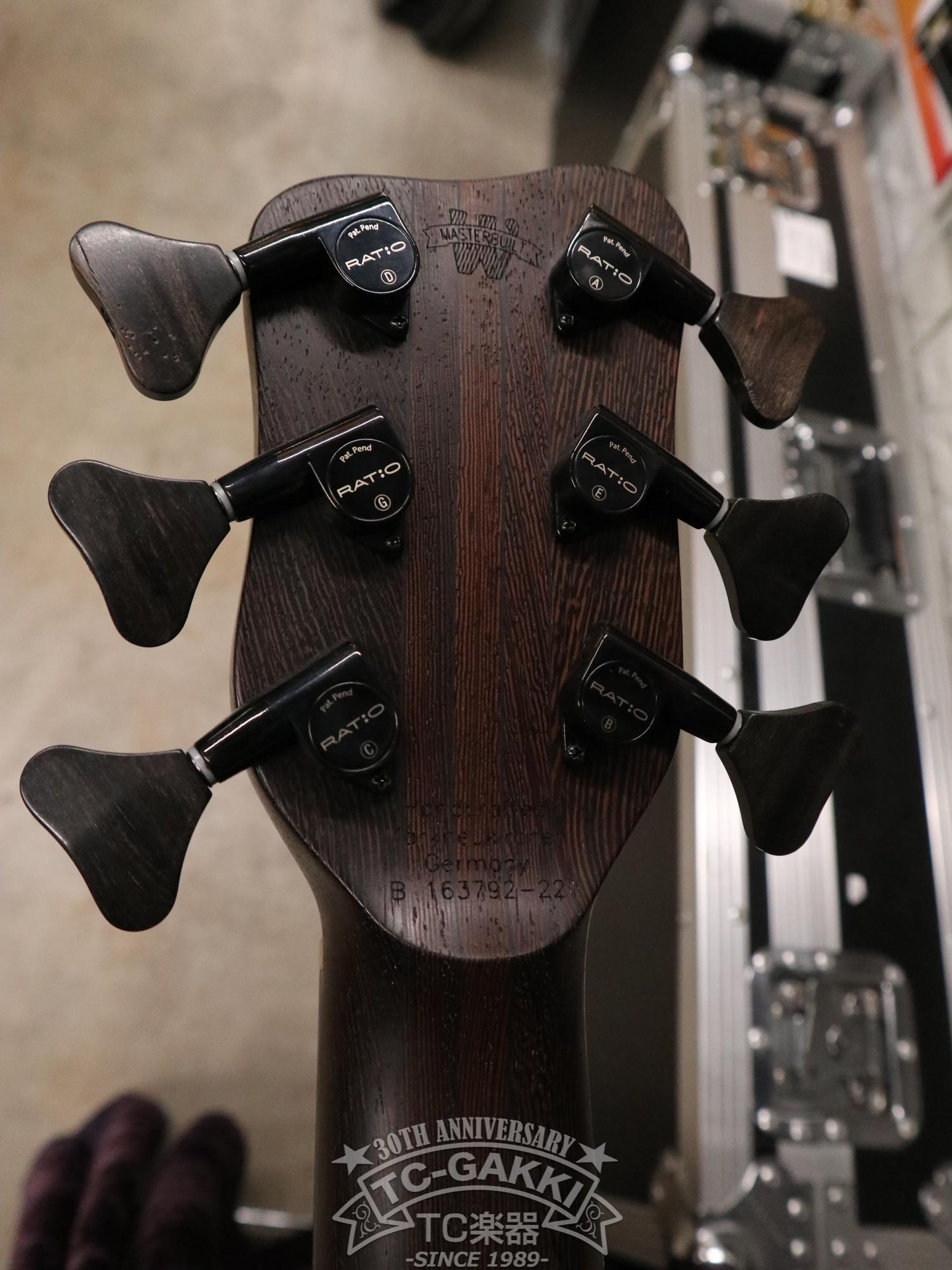 2022 Warwick Masterbuilt Thumb Bass 6 String - TC楽器 - TCGAKKI