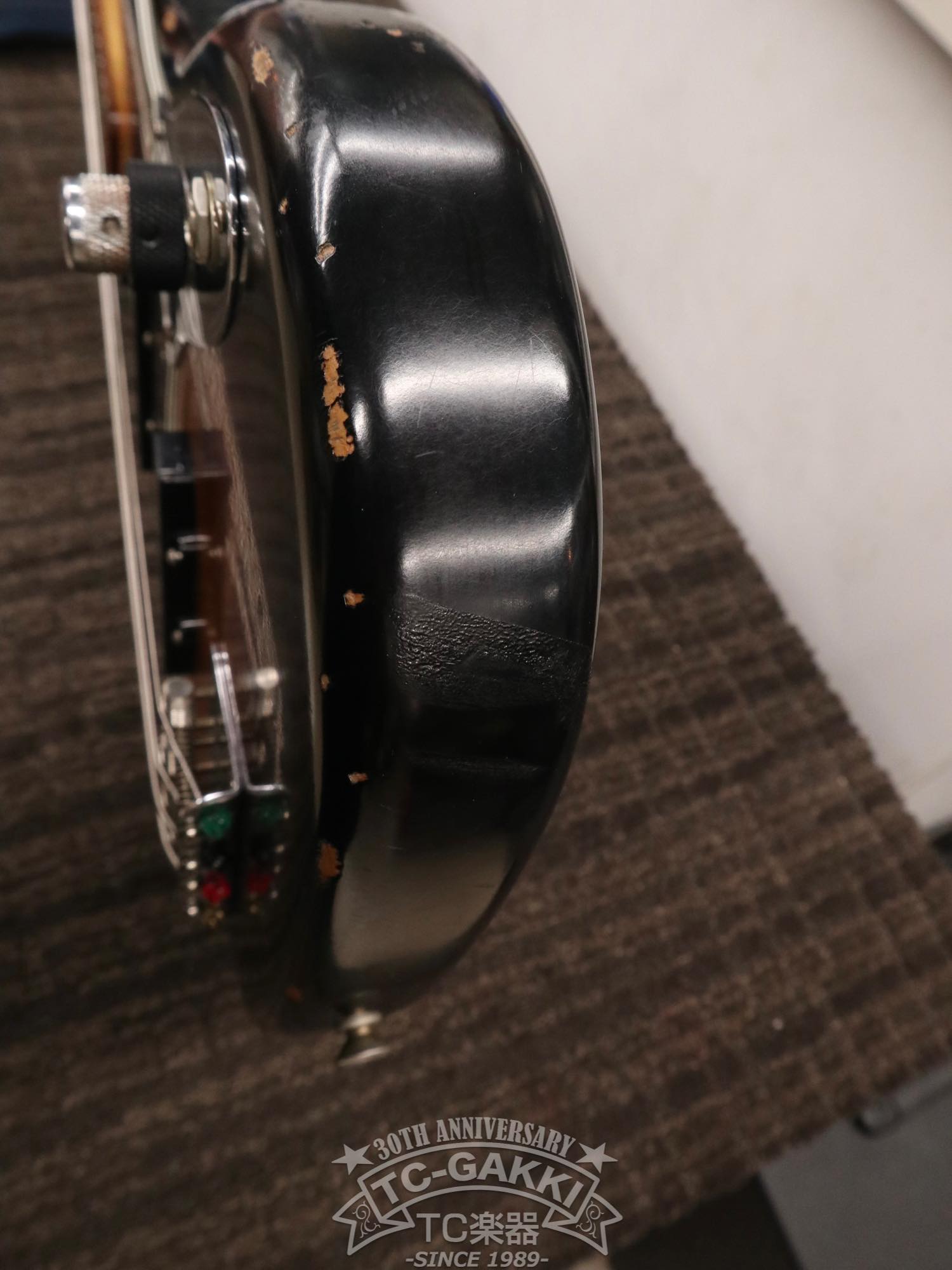 60th Anniversary Road Worn Jazz Bass - TC楽器 - TCGAKKI