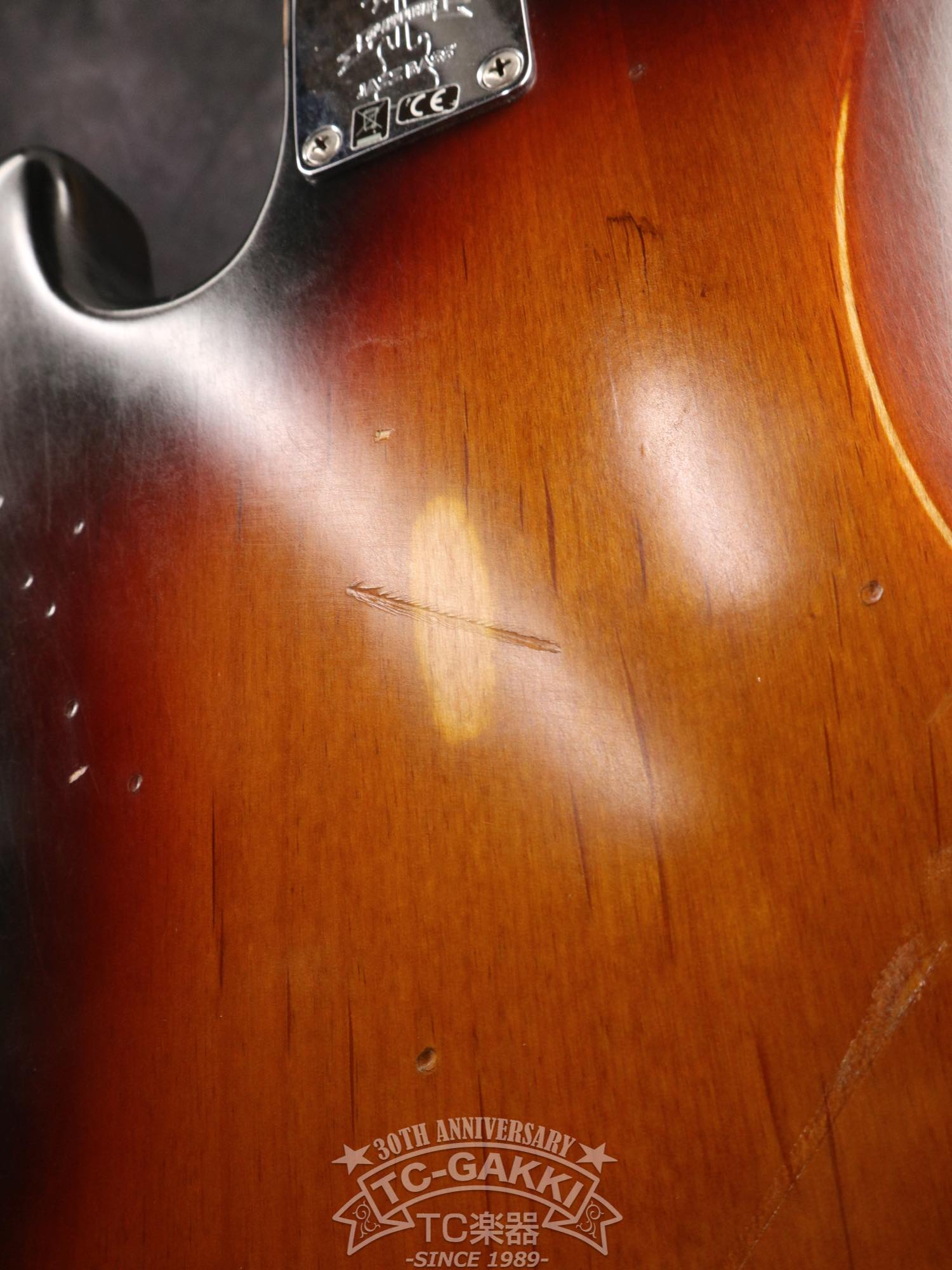 60th Anniversary Road Worn Jazz Bass - TC楽器 - TCGAKKI